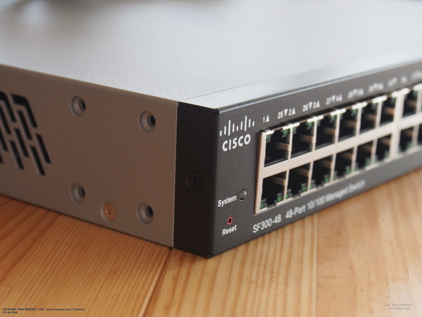    Cisco SF-300-48