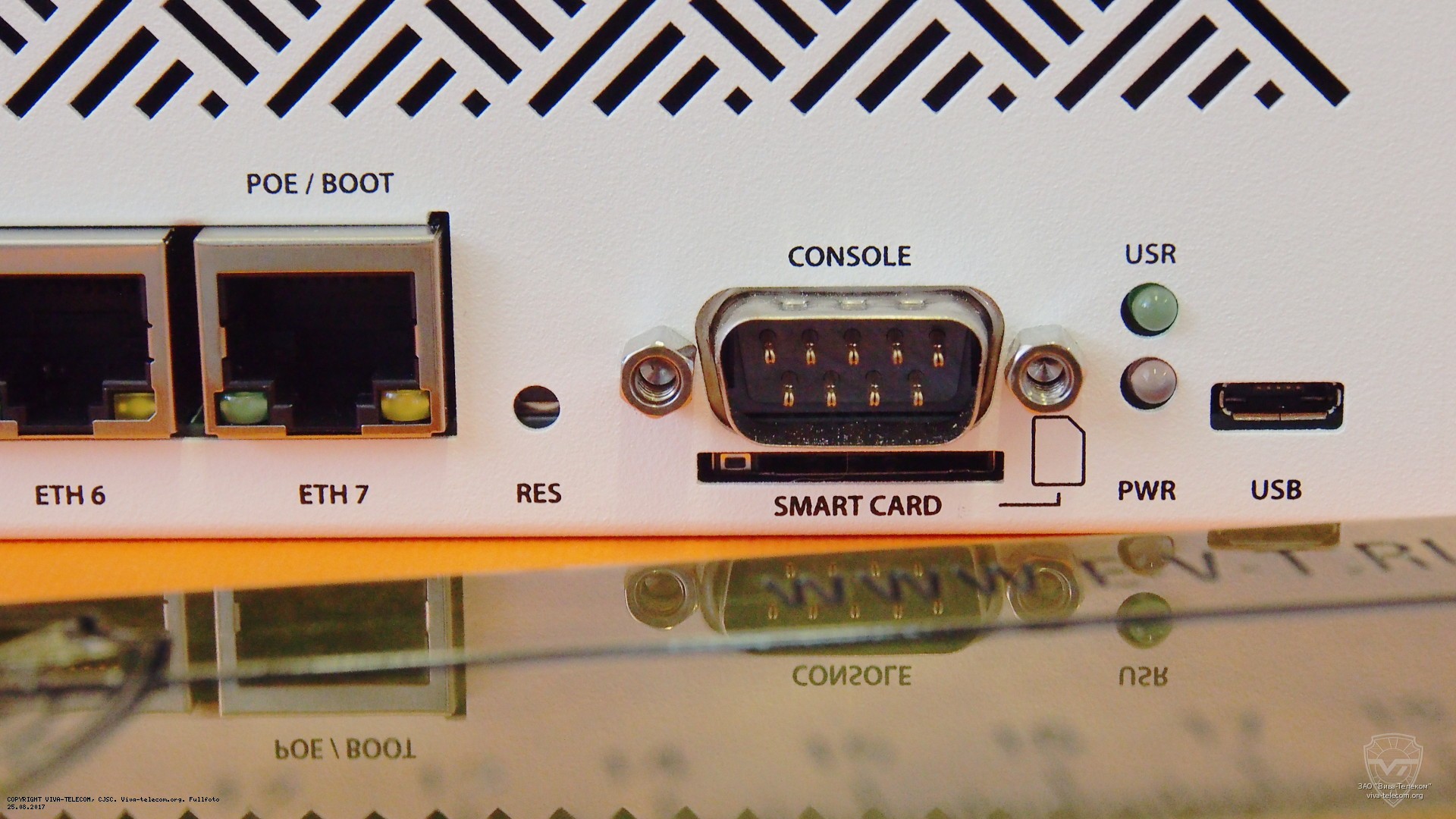  , Smart card   microUSB    Mikrotik CCR1009-7G-1C-1S+