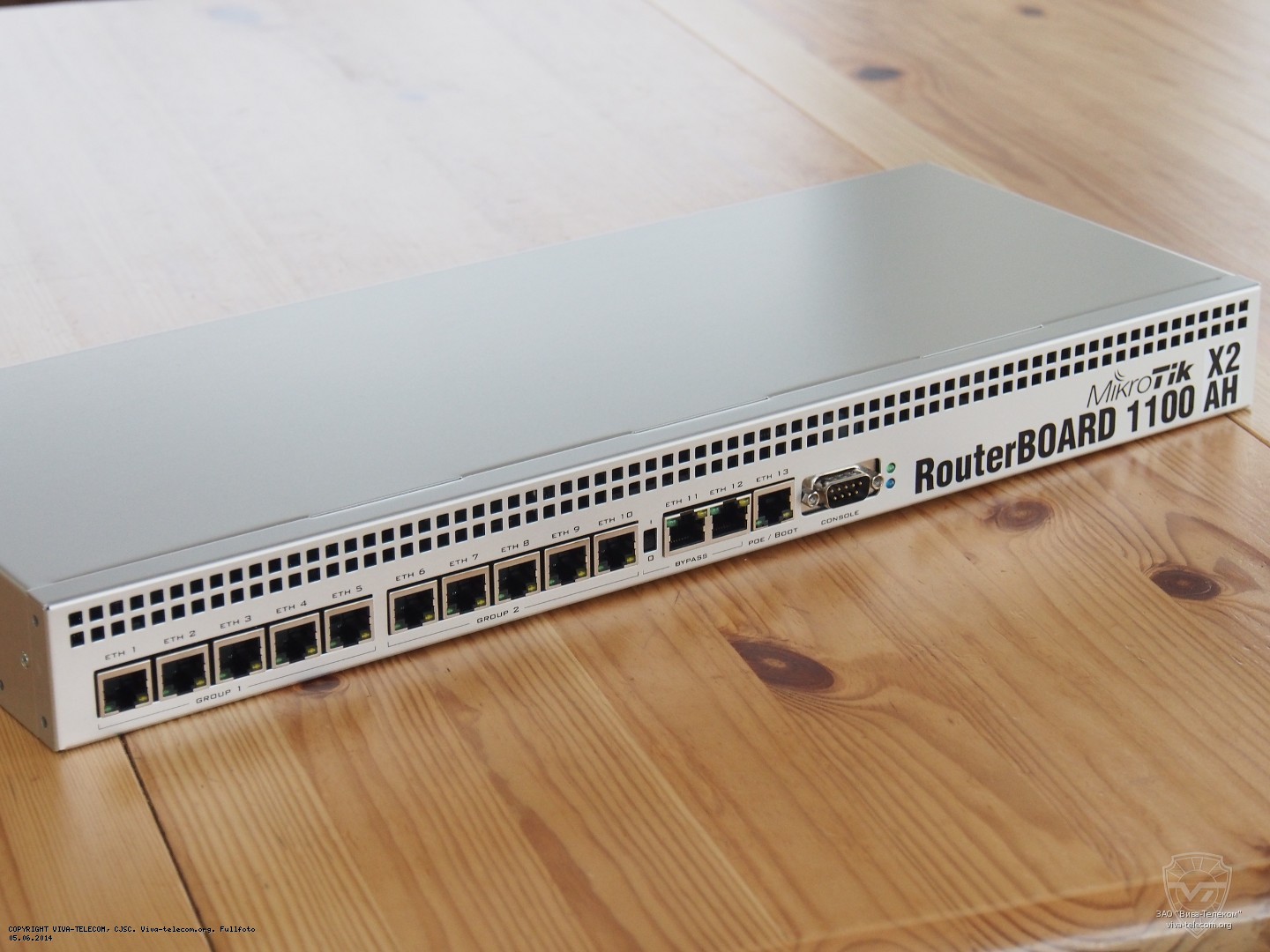    Mikrotik RouterBOARD RB1100AHx2
