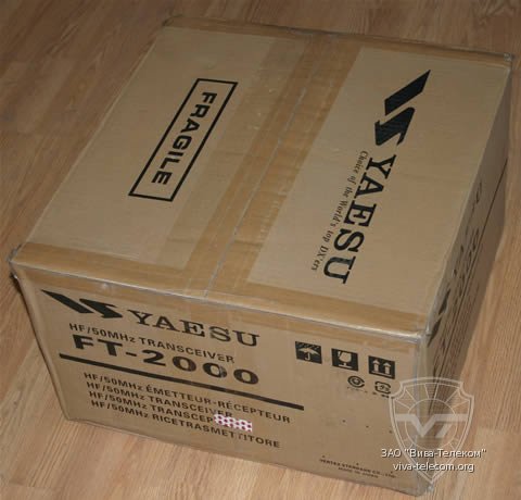   Yaesu FT-2000