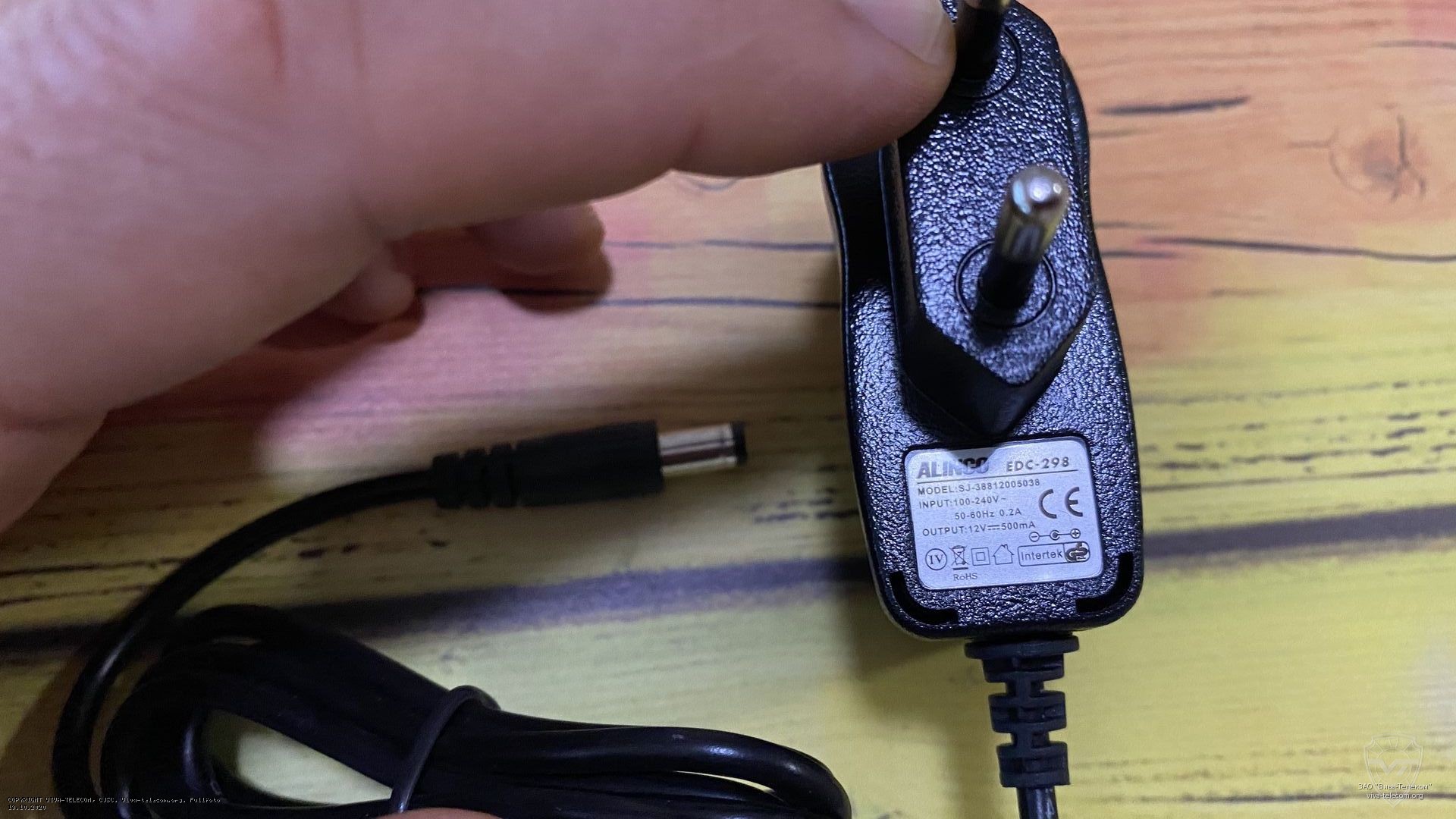 ������� ������� Alinco EDC-298