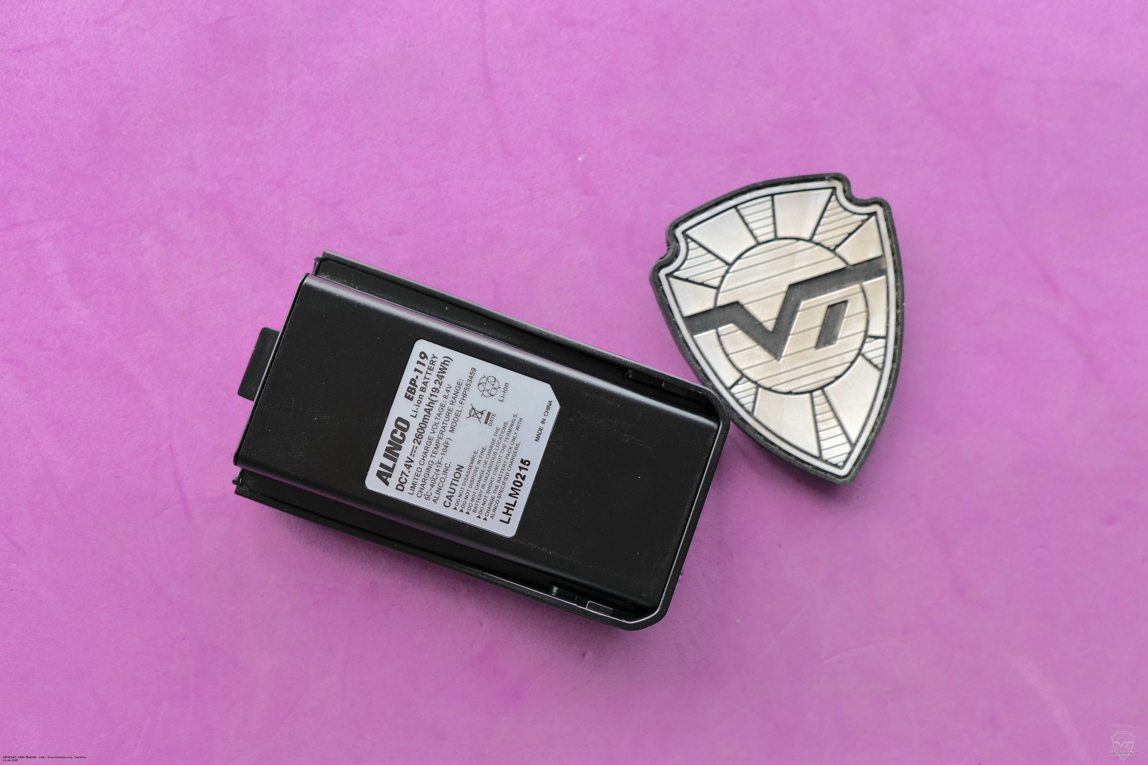    Alinco DJ-V100