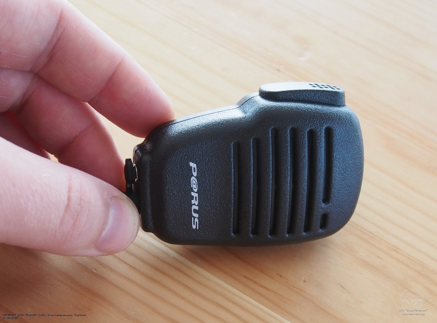 Выносной динамик-микрофон для облегчения работы. Parus EMS-8 Выносной динамик-микрофон для облегчения работы