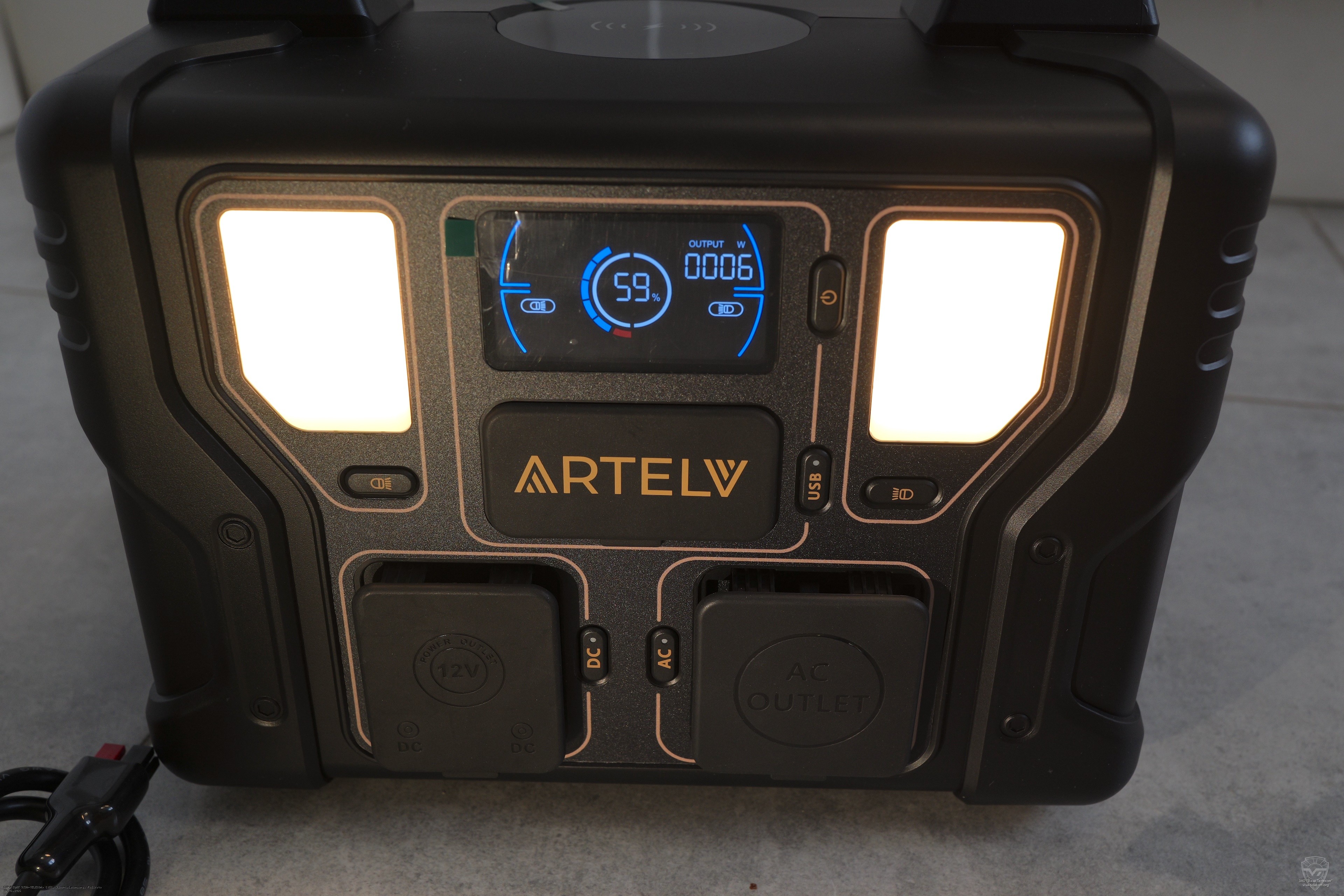Дисплей и фонари зарядной станции Artelv Энергия-300. Artelv Энергия-300 Дисплей и фонари зарядной станции Artelv Энергия-300