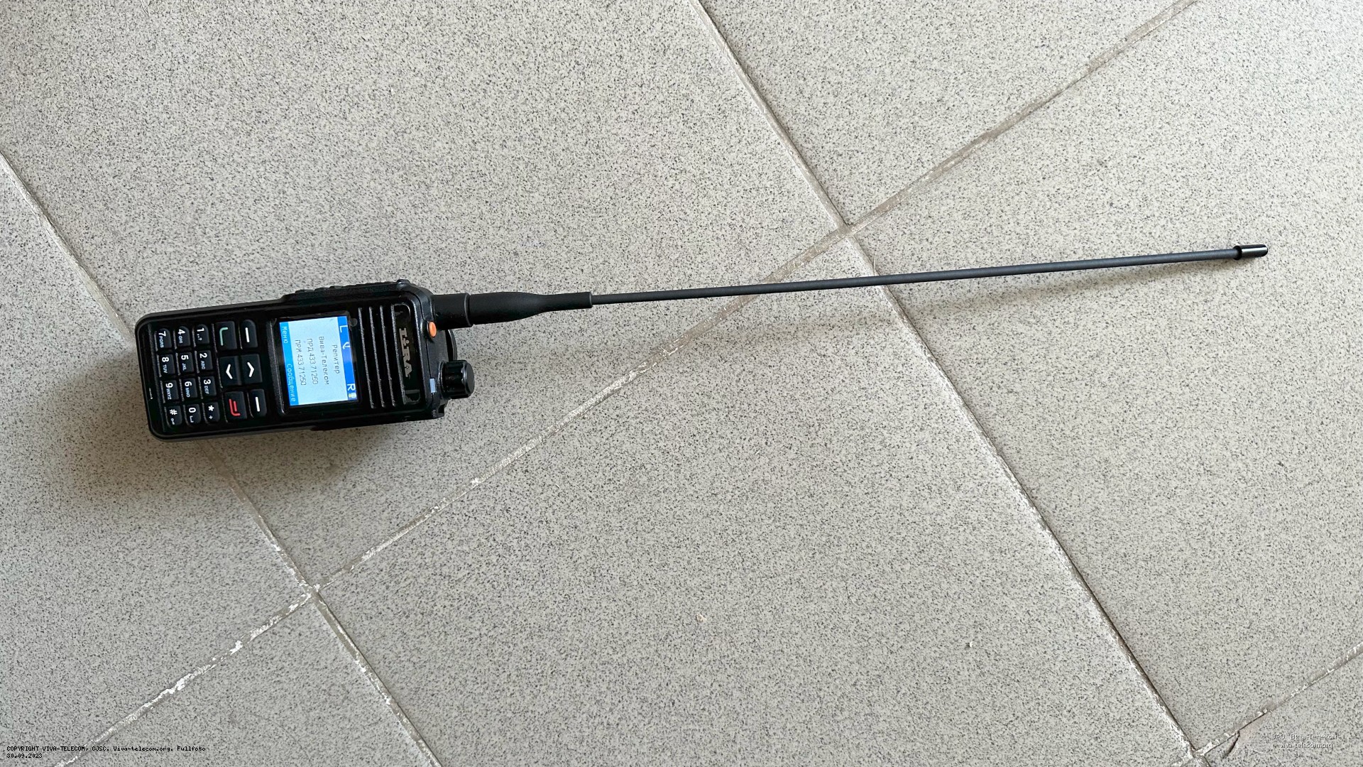 ������� ������ ��-77 �� ������������ Lira DP3800