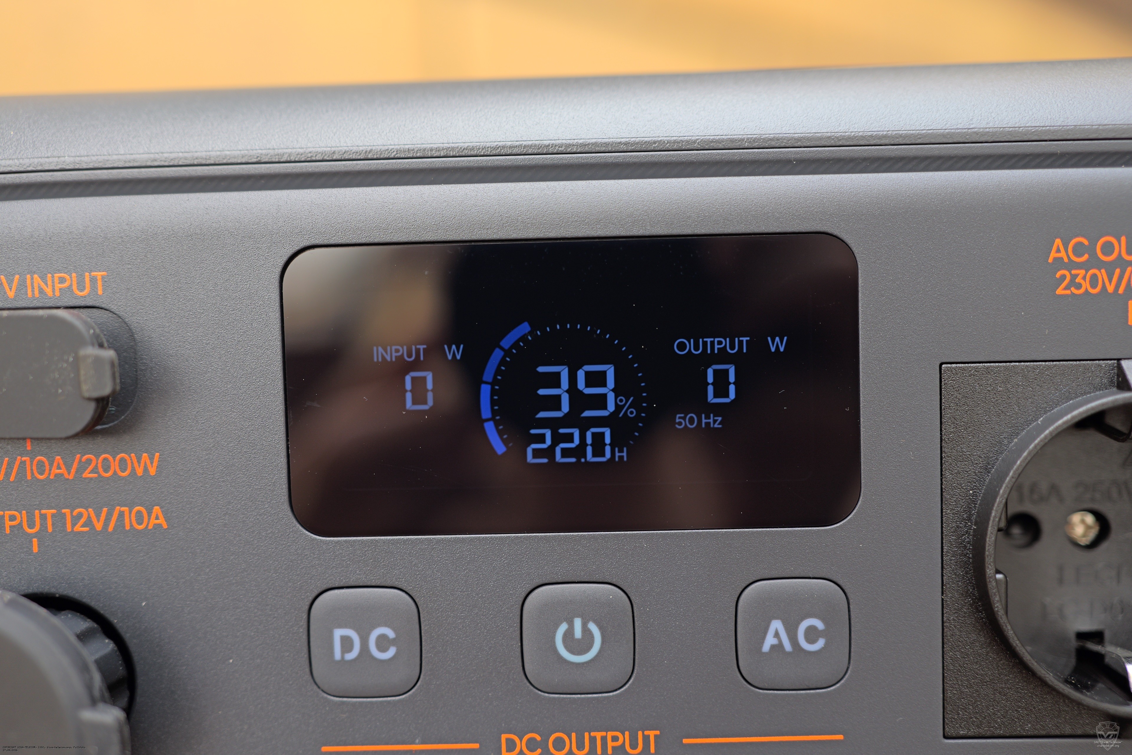 ������� �������� ������� Bluetti Premium 30 V2