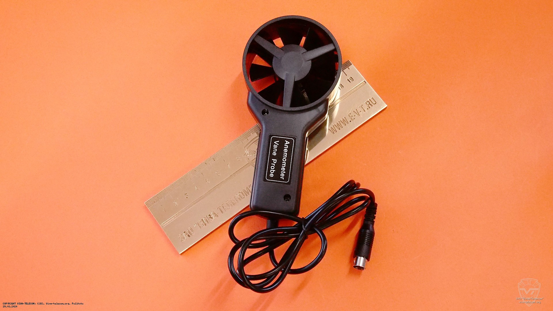 ��������� ������ ��� CEM DT-619