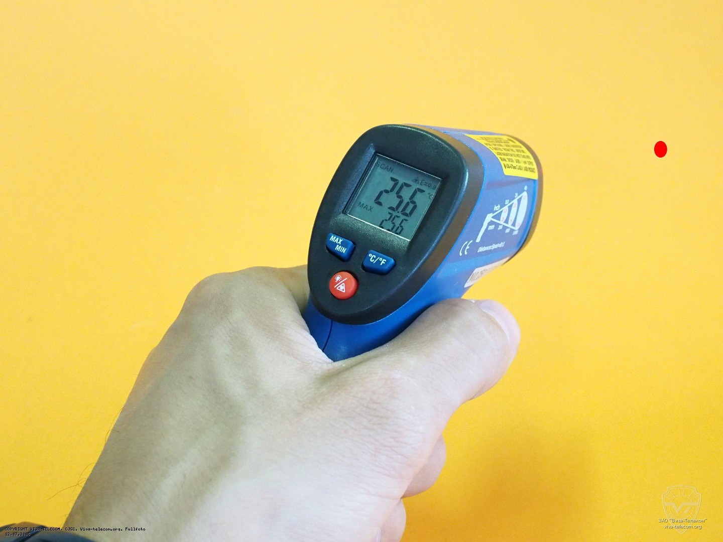 ������� ��������� CEM DT-811