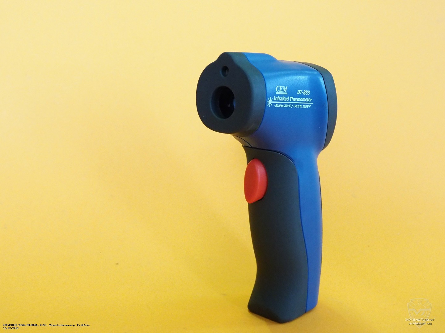 ��� ������� CEM DT-883 ������