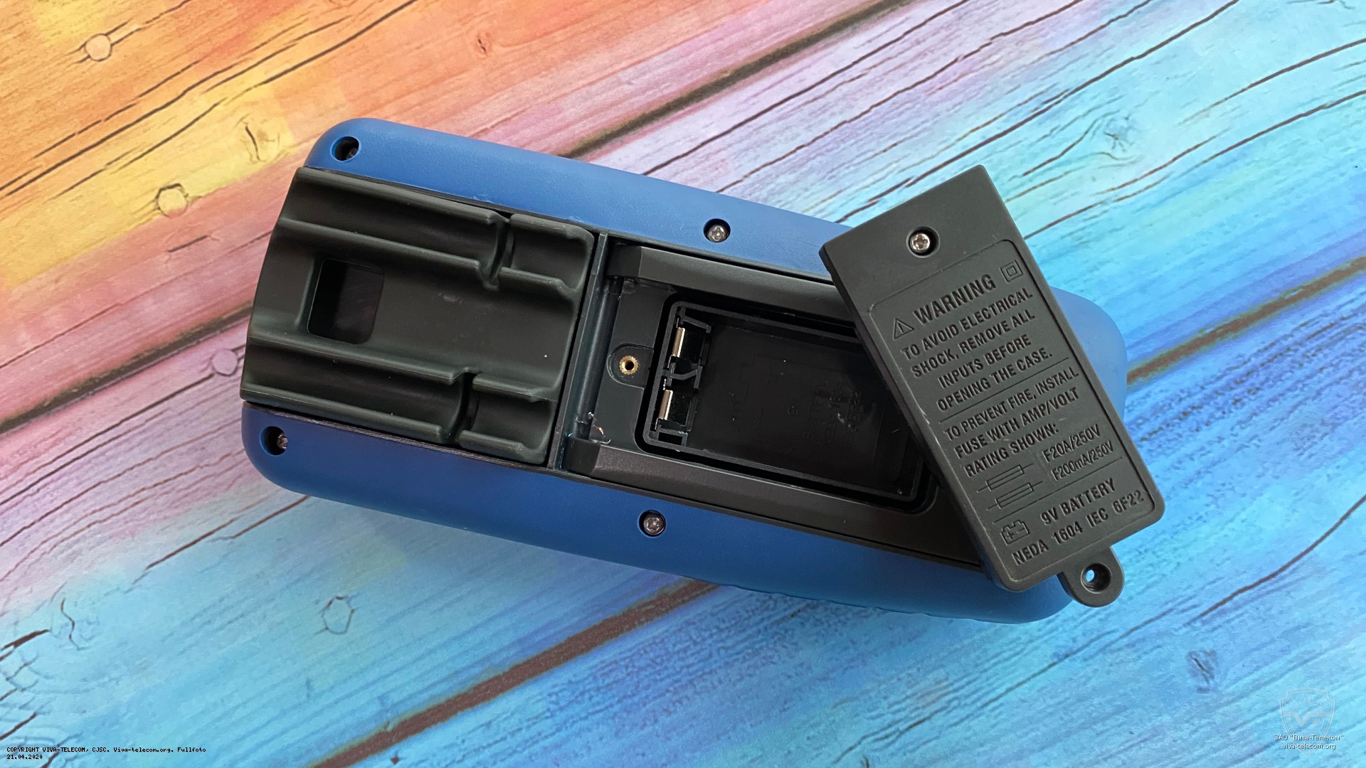 ������� ����������� CEM DT-9908