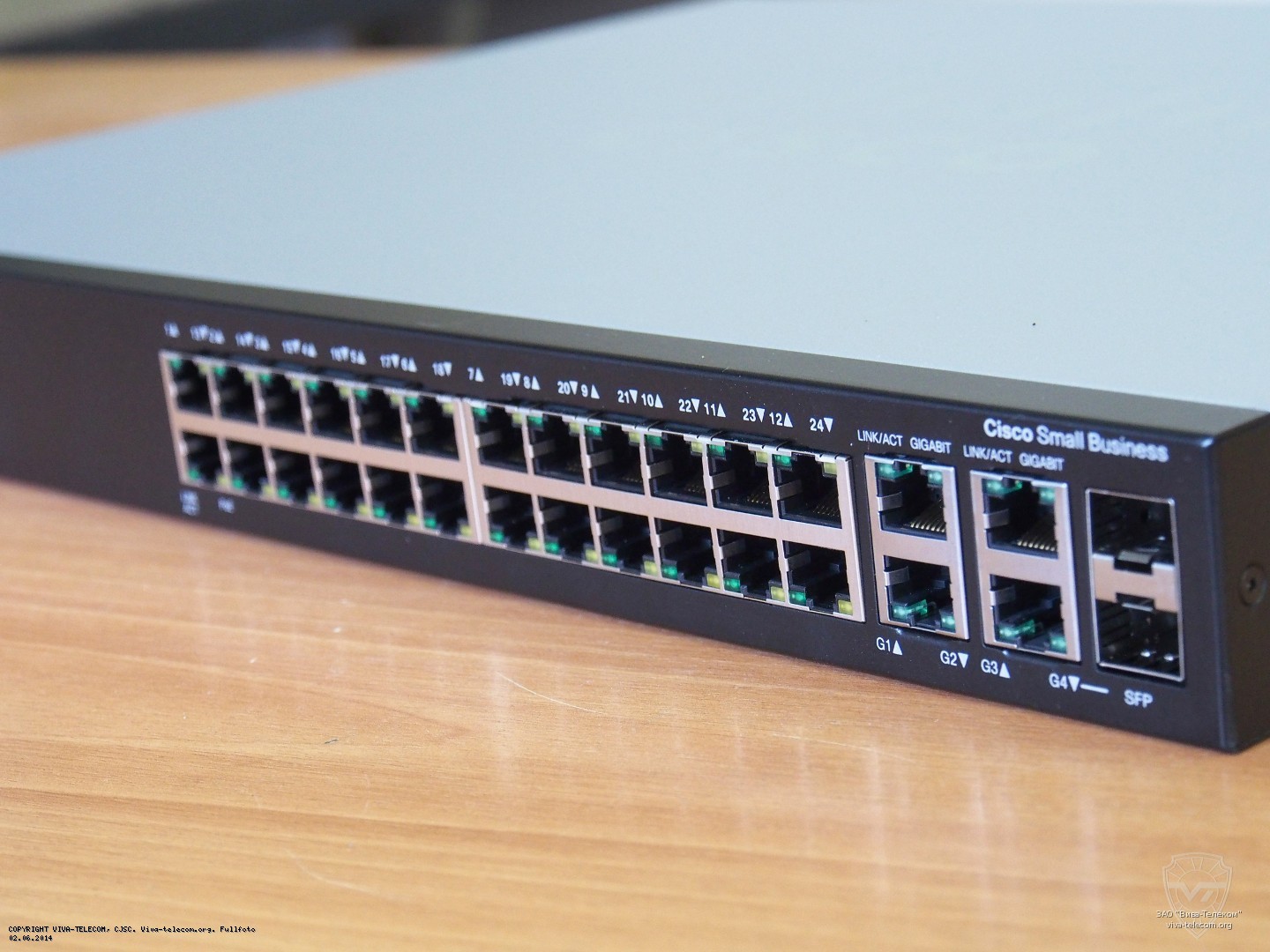 �������� ������ ����������� Cisco SF300-24MP 