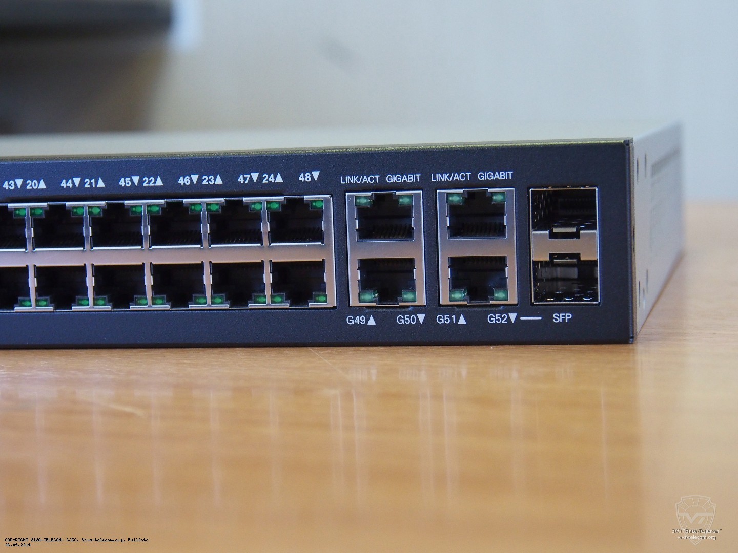      Cisco SG300-52