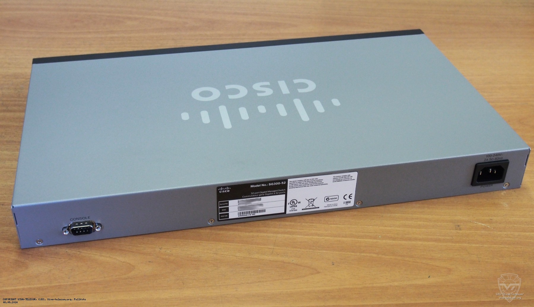    Cisco SG300-52