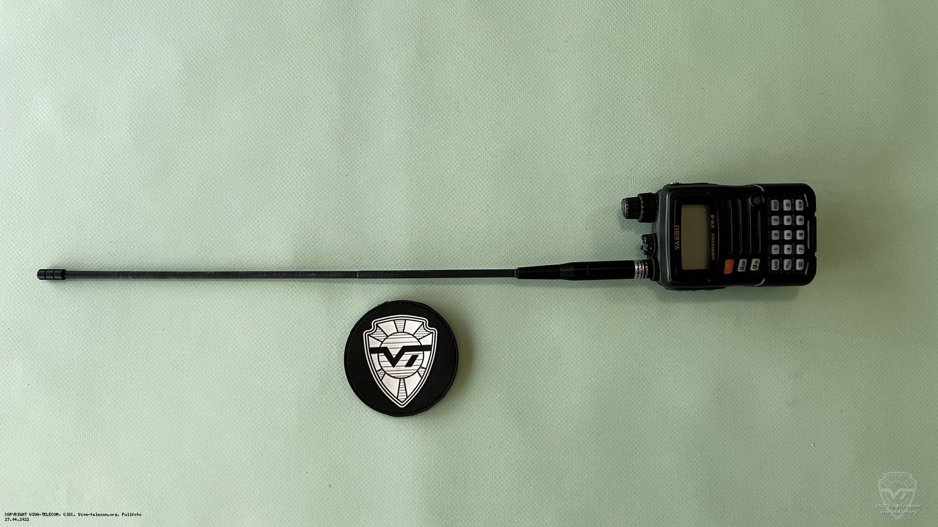 Вид антенны Comet AB-35WS на радиостанции. Comet AB-35WS Вид антенны Comet AB-35WS на радиостанции