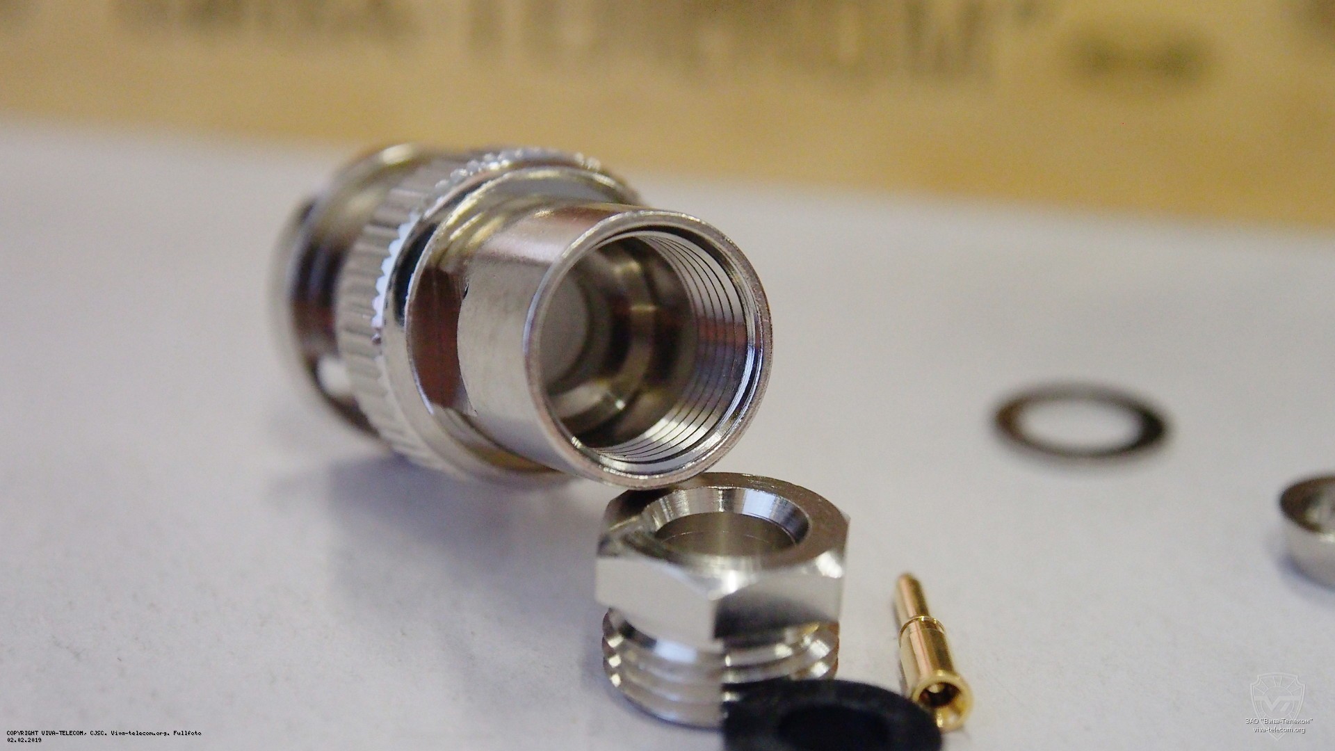 ��������� ������ B-112F, BNC ���� (�����) male, ������� ����������� ������, ��� ������ RG-58