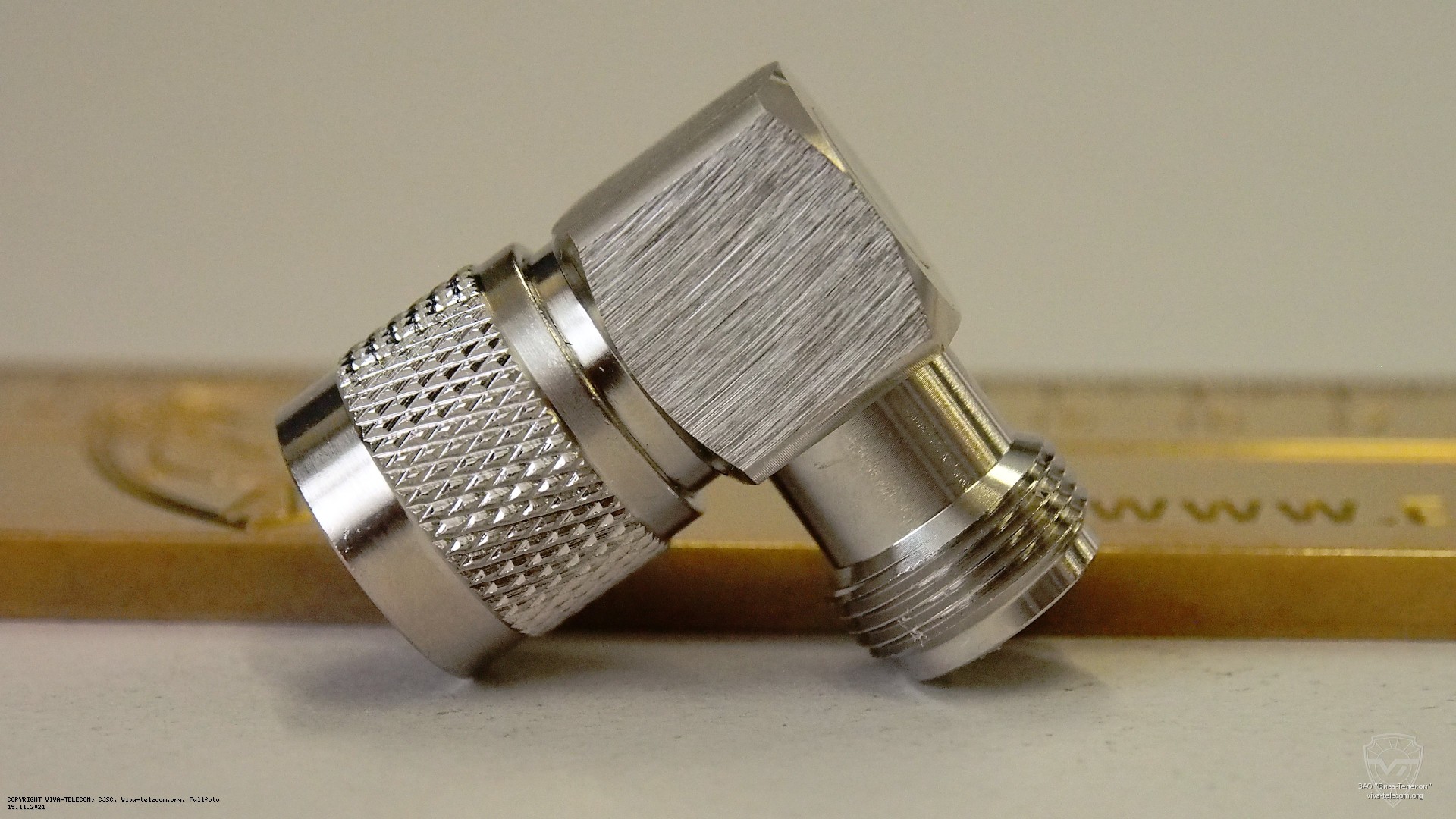 N-412 ������� Right Angle Adapter