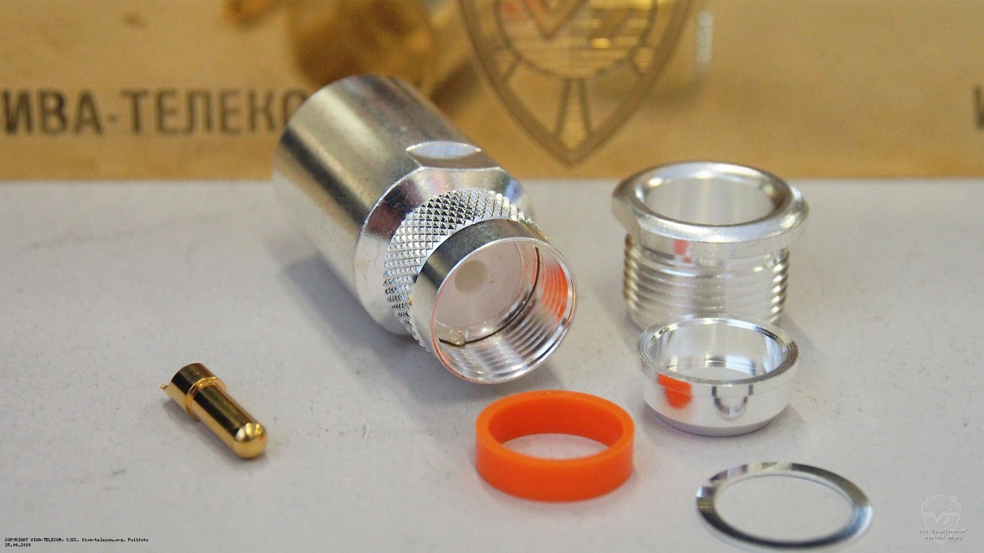 ВЧ разъем U-112/10D SGT (male). Multicom Tronic UHF (m) 10D пайка ВЧ разъем U-112/10D SGT (male)