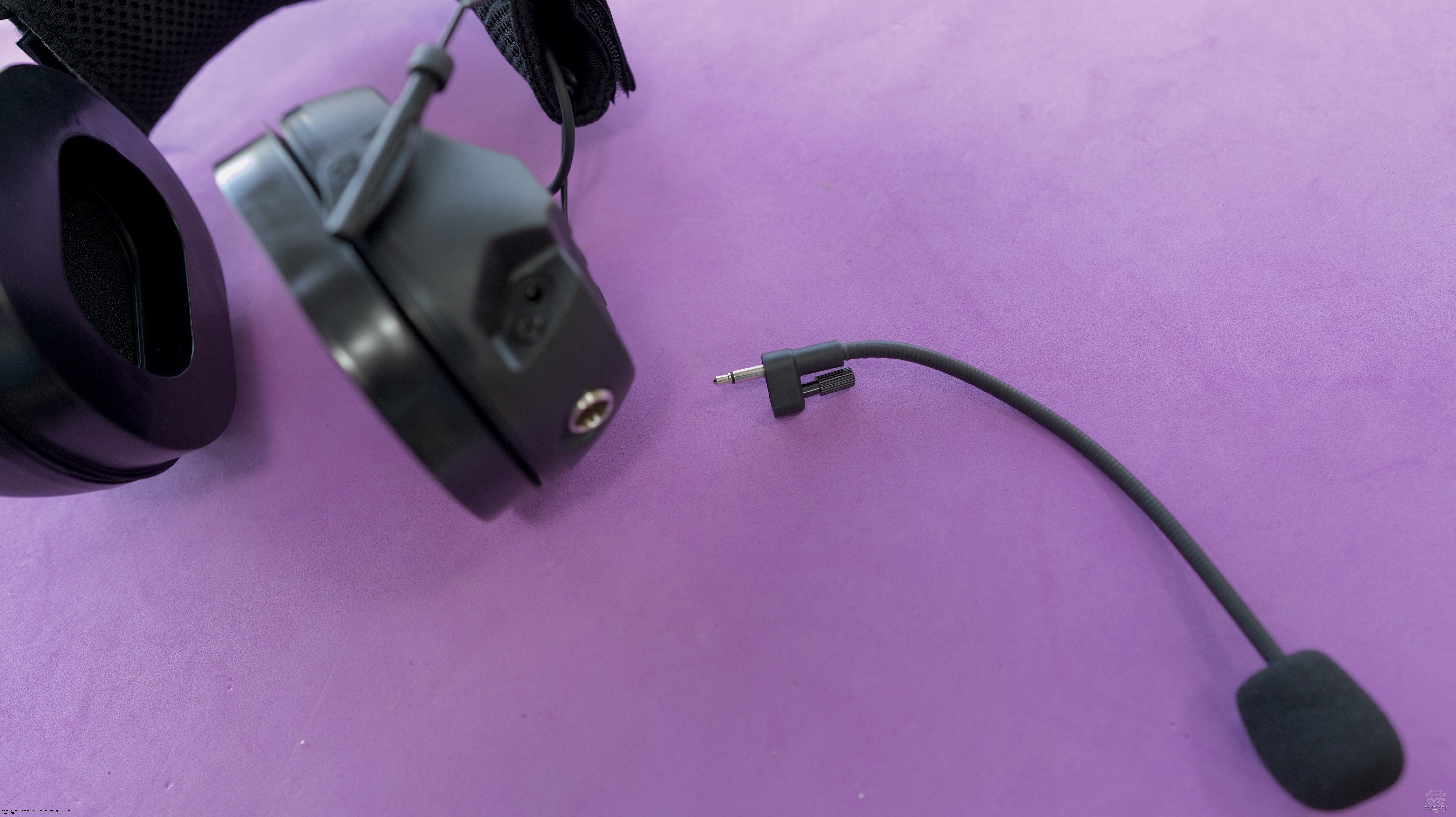 �������� ��������� Denwin DWHD-5000Q