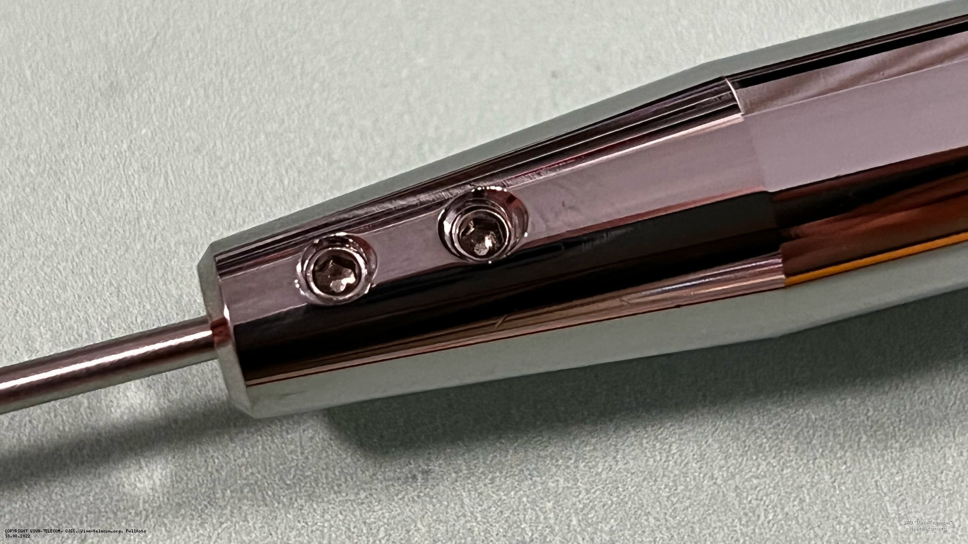 Крепление штыря антенны Diamond MC-200. Diamond MC-200 Крепление штыря антенны Diamond MC-200