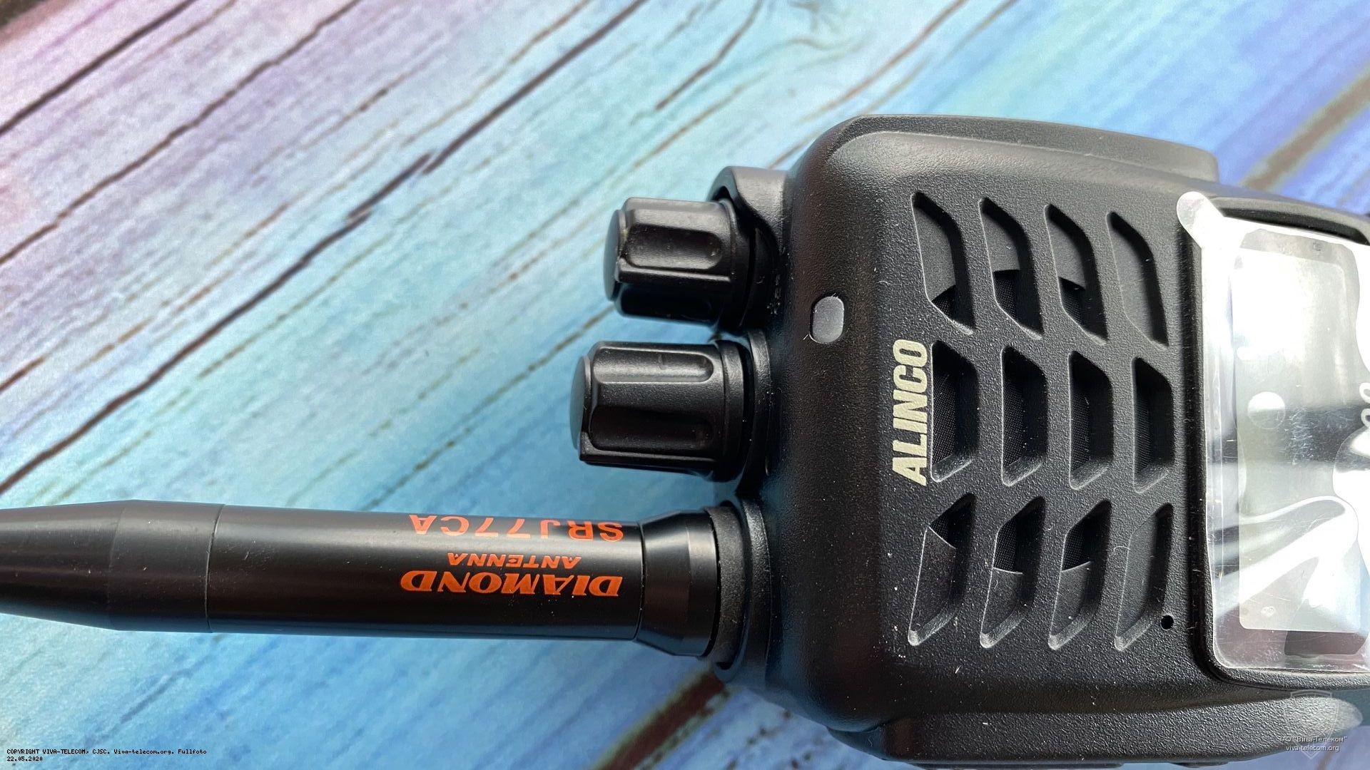 ��� ������� Diamond SRJ-77CA �� ������������ Alinco DJ-500