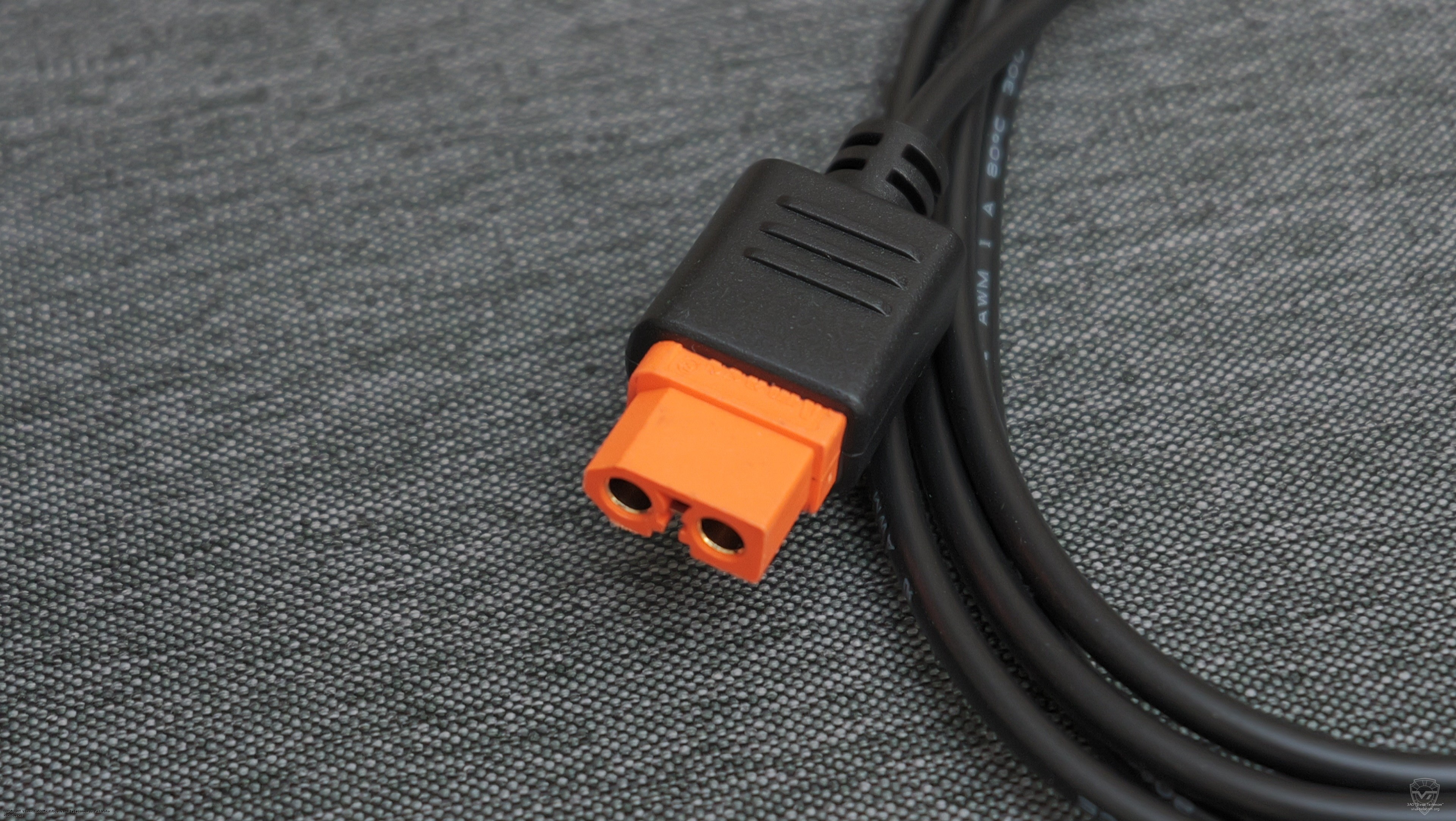������ XT60 ������ EcoFlow 60W