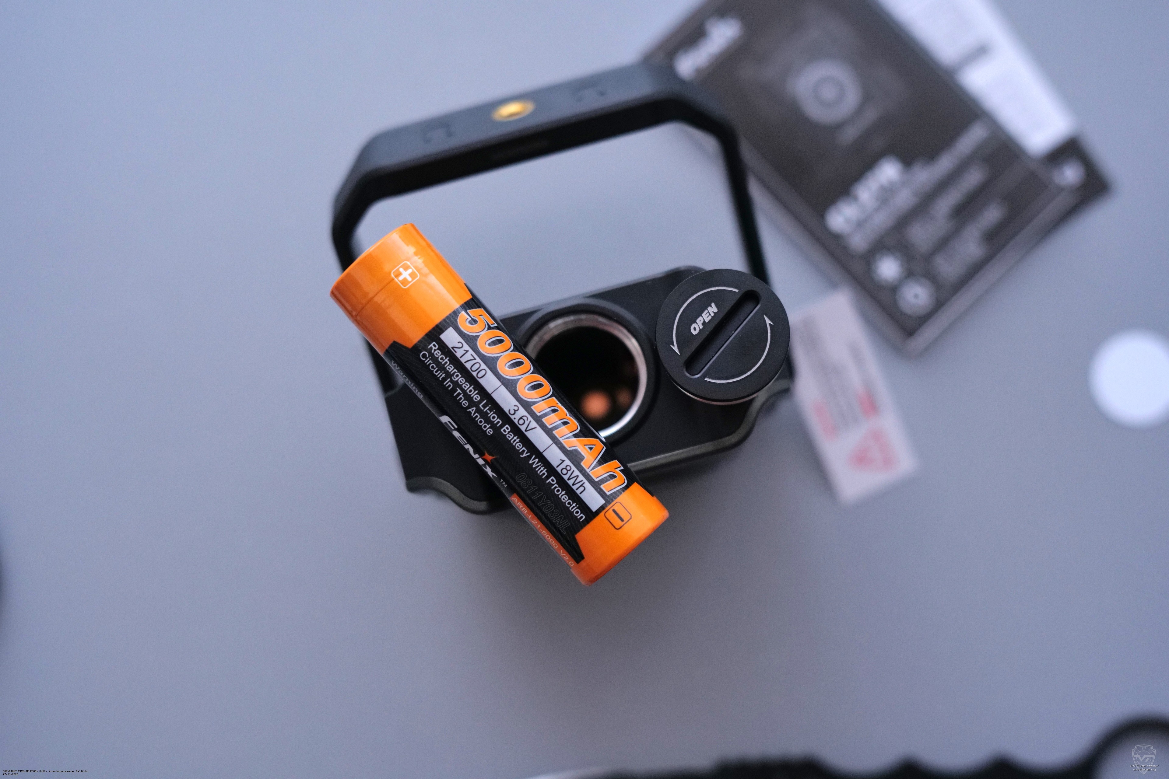 ������� ������ Fenix CL27R