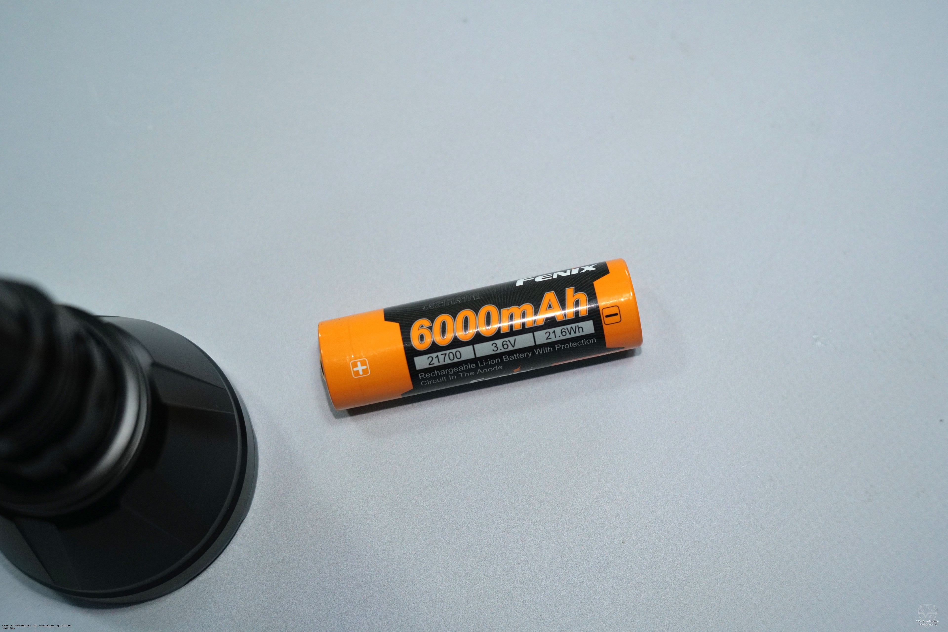 Батарея фонаря Fenix HT-18R. Fenix HT-18R Батарея фонаря Fenix HT-18R