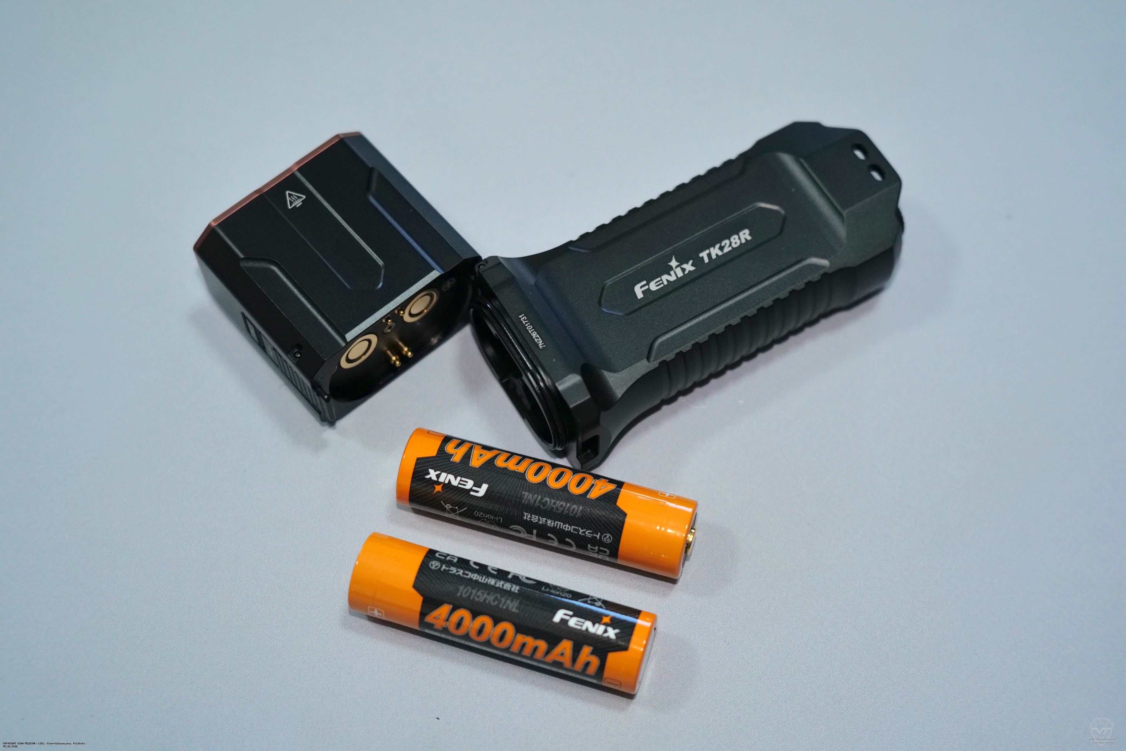 ������� ������ Fenix TK-28R