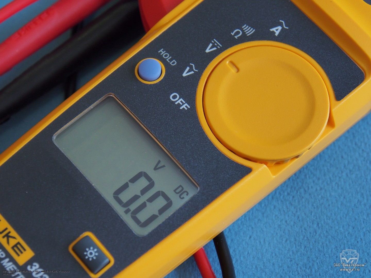 ������ ��������� ������� Fluke 303