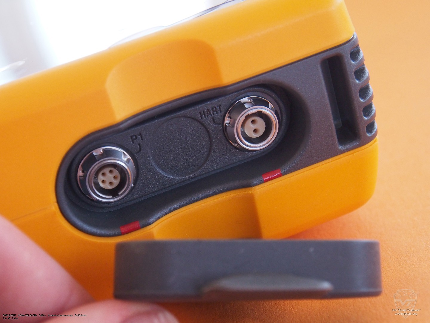 ��������� HART ����������� Fluke 754