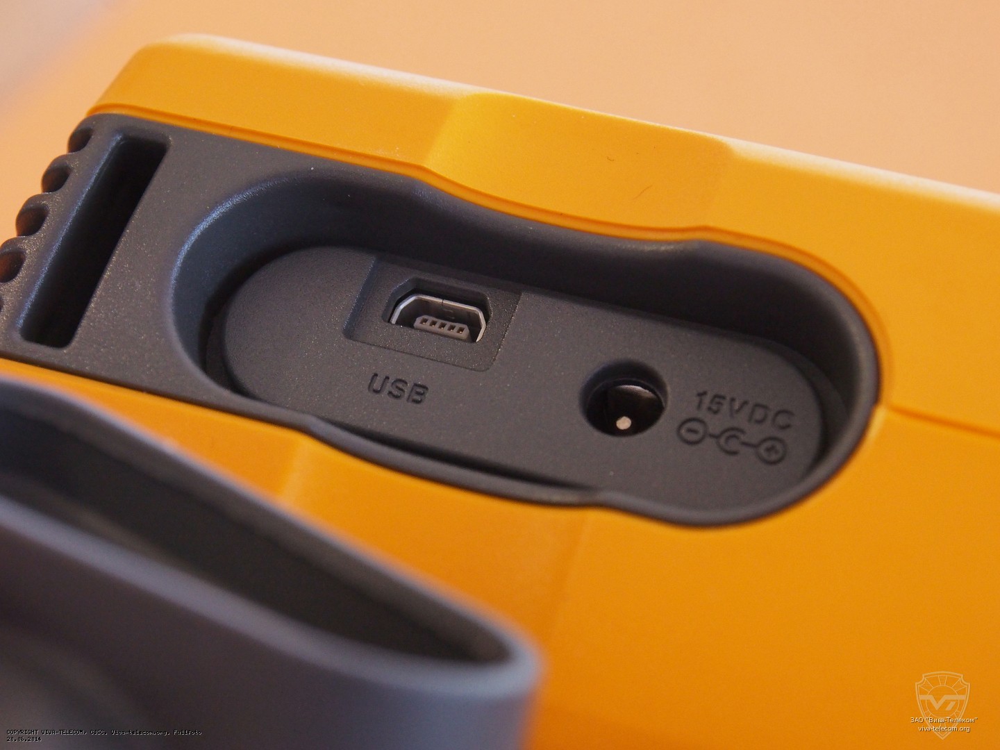 ����������� � ���������� ������� Fluke 754