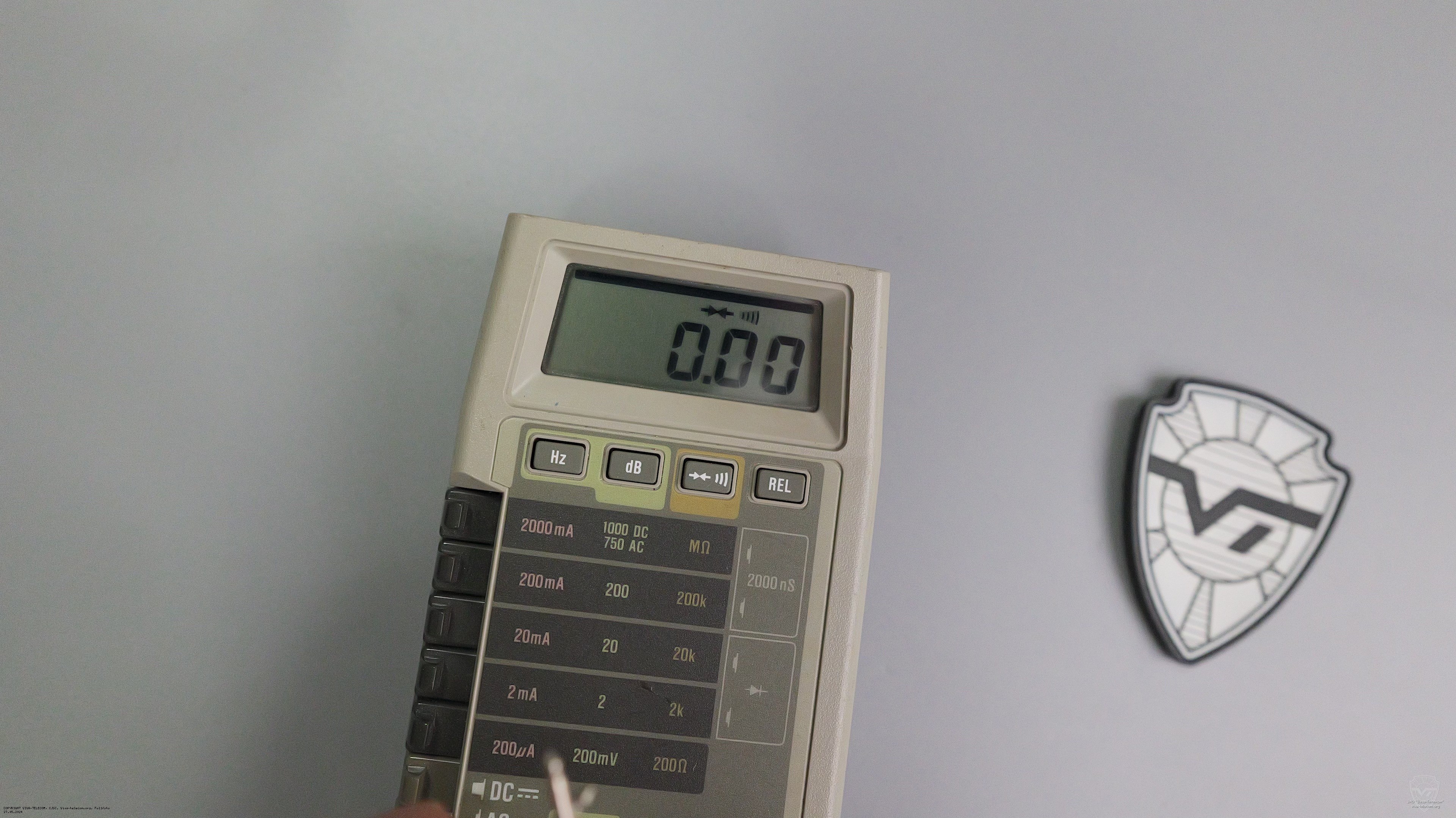 ������ ��������� ����������� Fluke 8060a