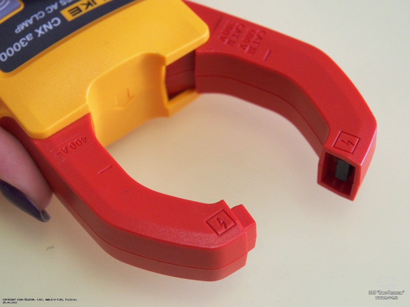 ������� ����������������� ������ Fluke a3000