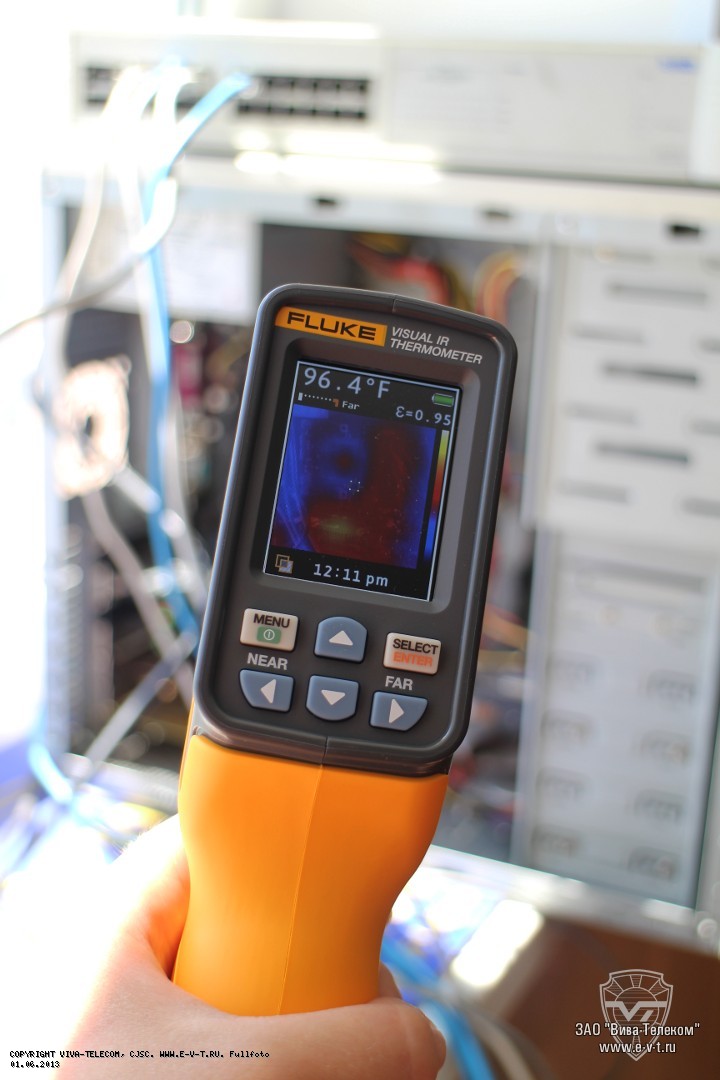 ������������ ���������� � ������� ��������������� Fluke VT-02