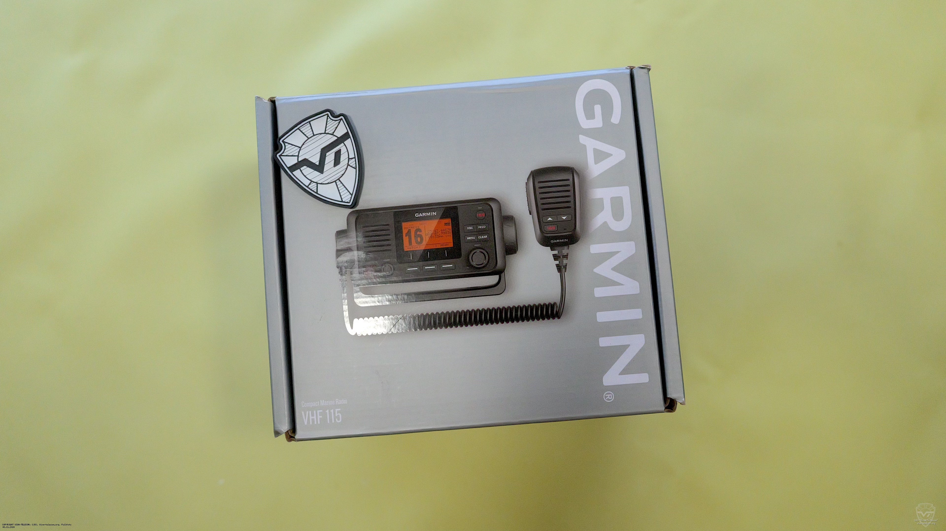 �������� ������������ Garmin VHF 115