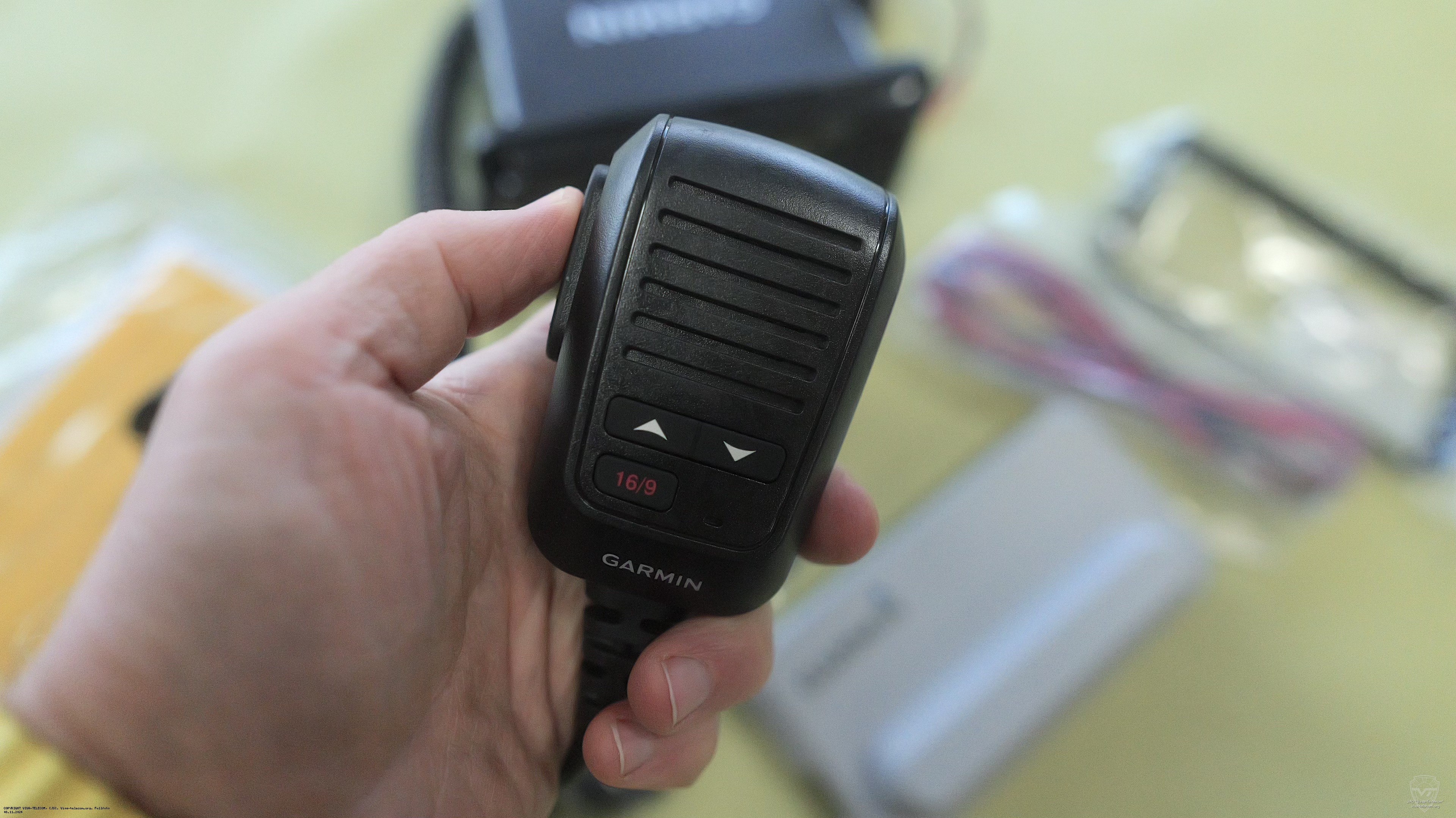 ������ �������� ������������ Garmin VHF-115