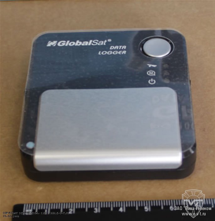GPS . GlobalSat DG-100
