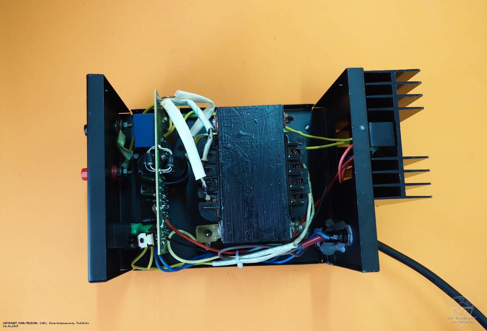 ��� ����� Goldsource DF-1723 ������