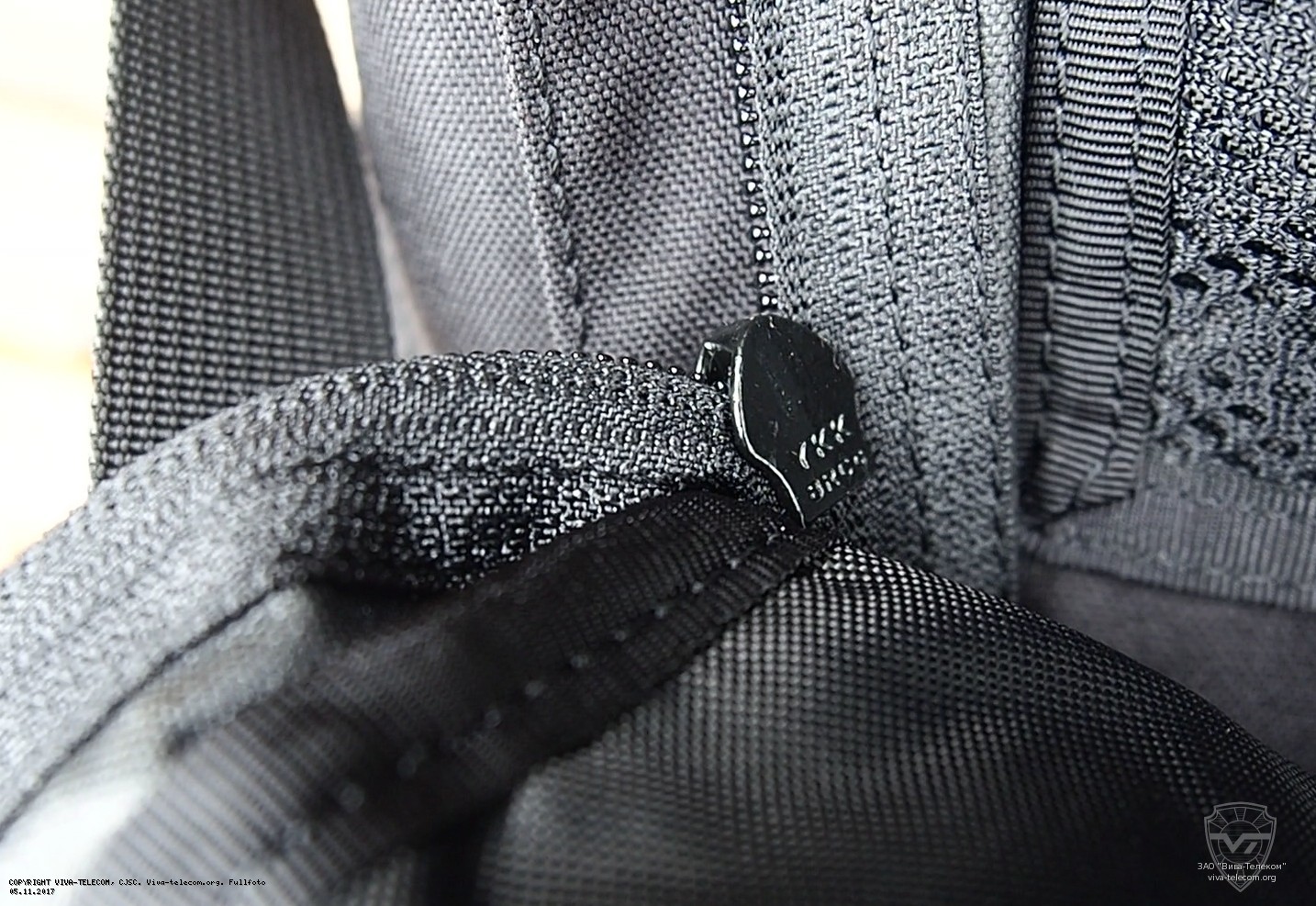 ��������� ����� YKK