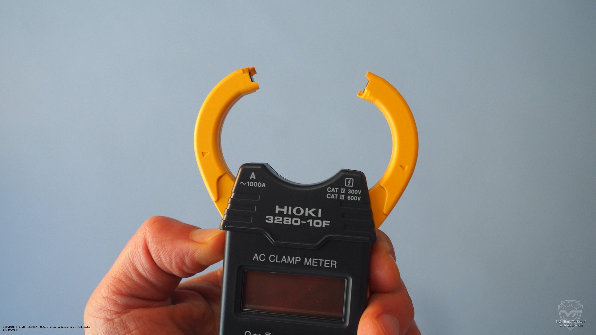 ������ �������� ������ Hioki 3280-10F