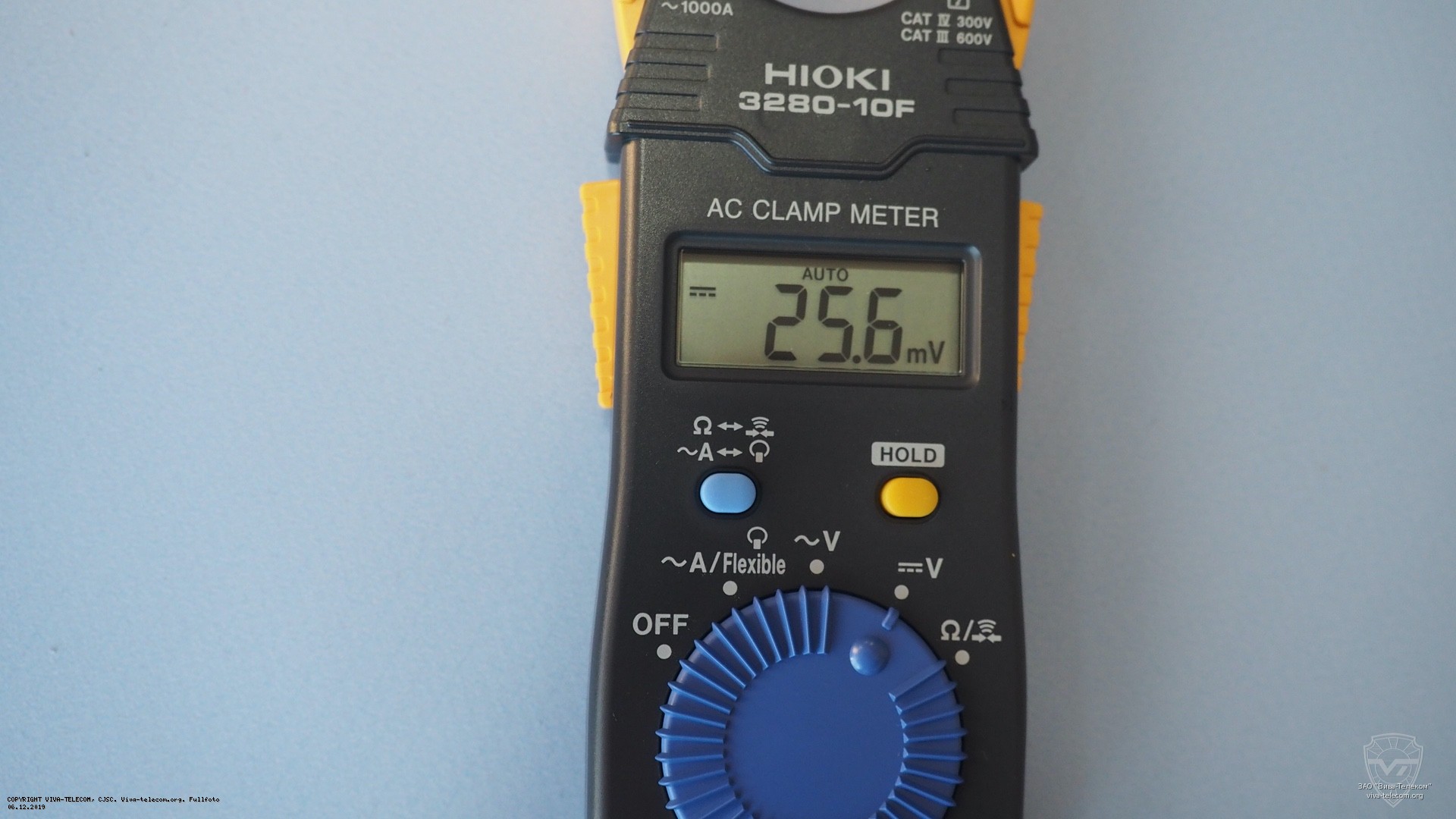 ������ ��������� ������� Hioki 3280-10F