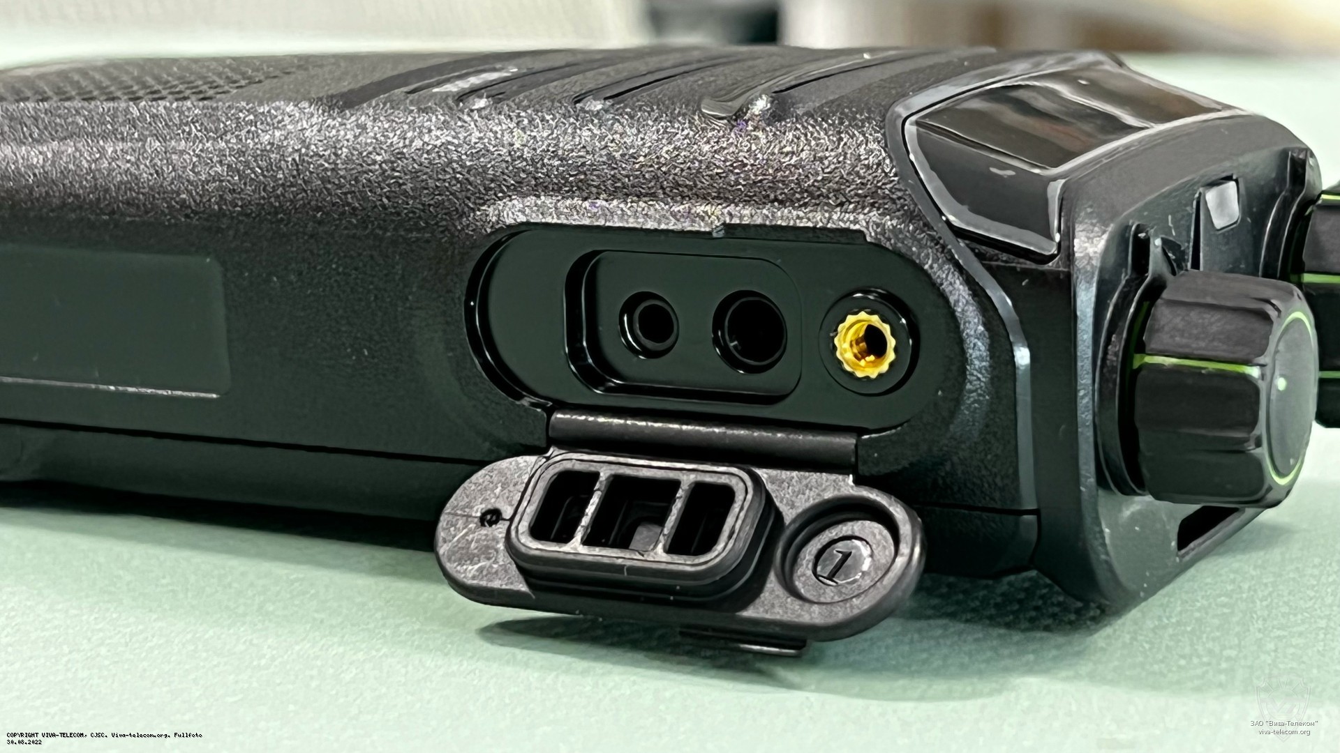 ������������ ������ ������������ Hytera BD-555