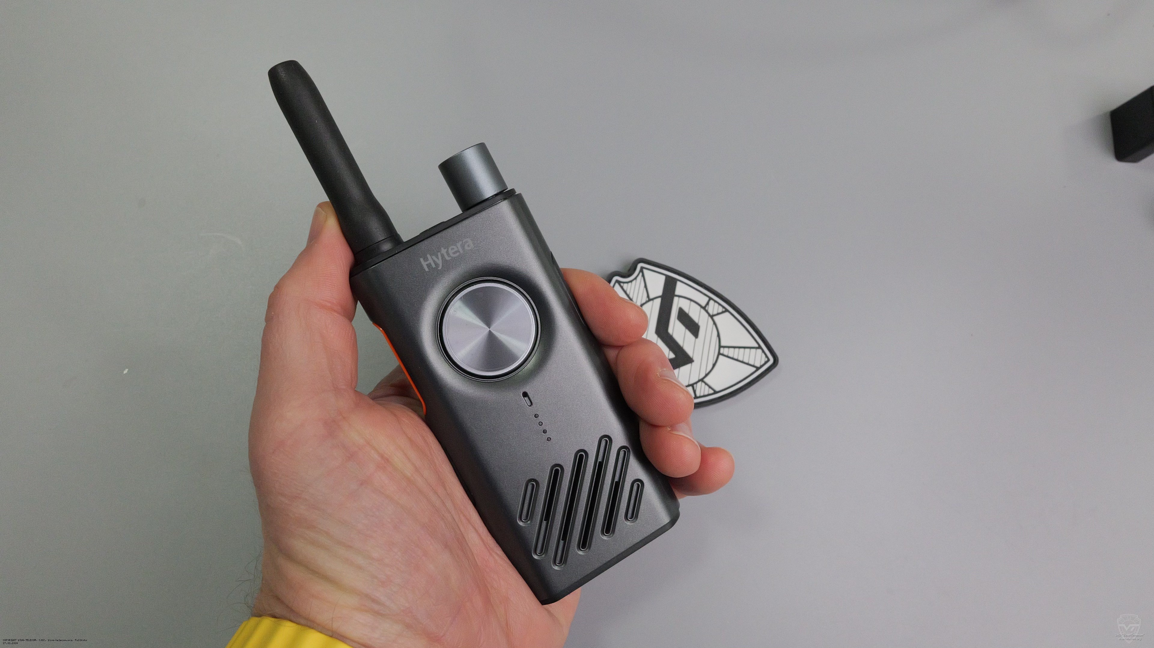 ������������ ���������� Hytera S1