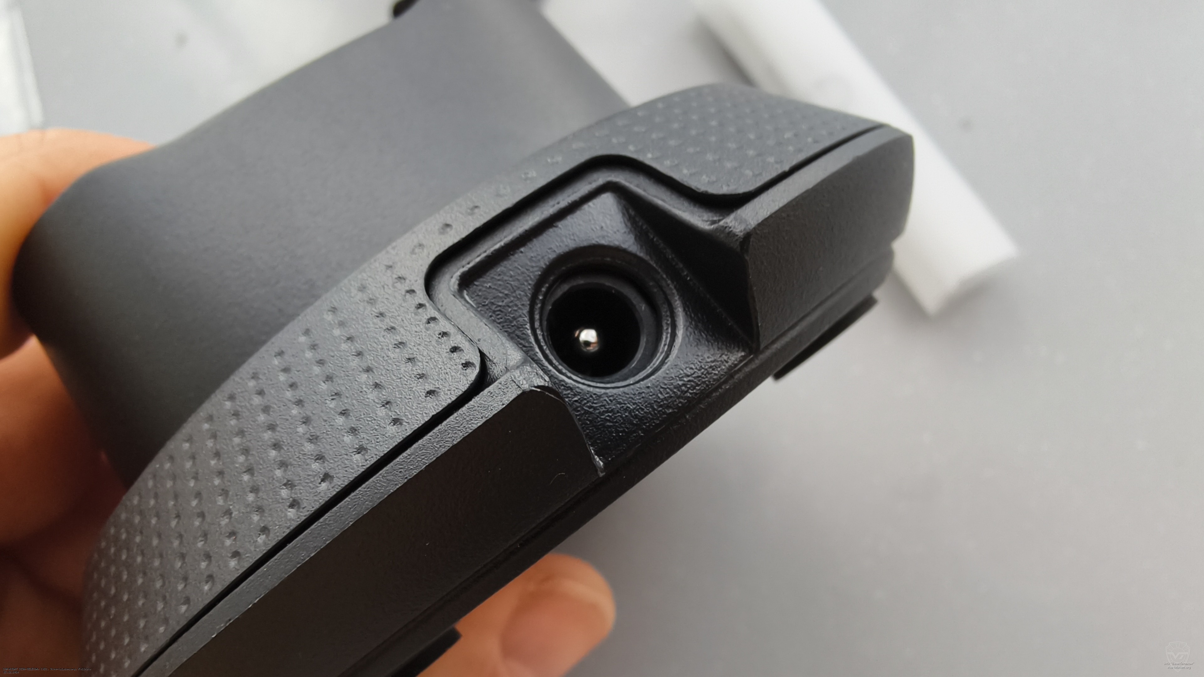 ������ ������� ��������� ���������� ������������ Hytera PDC680