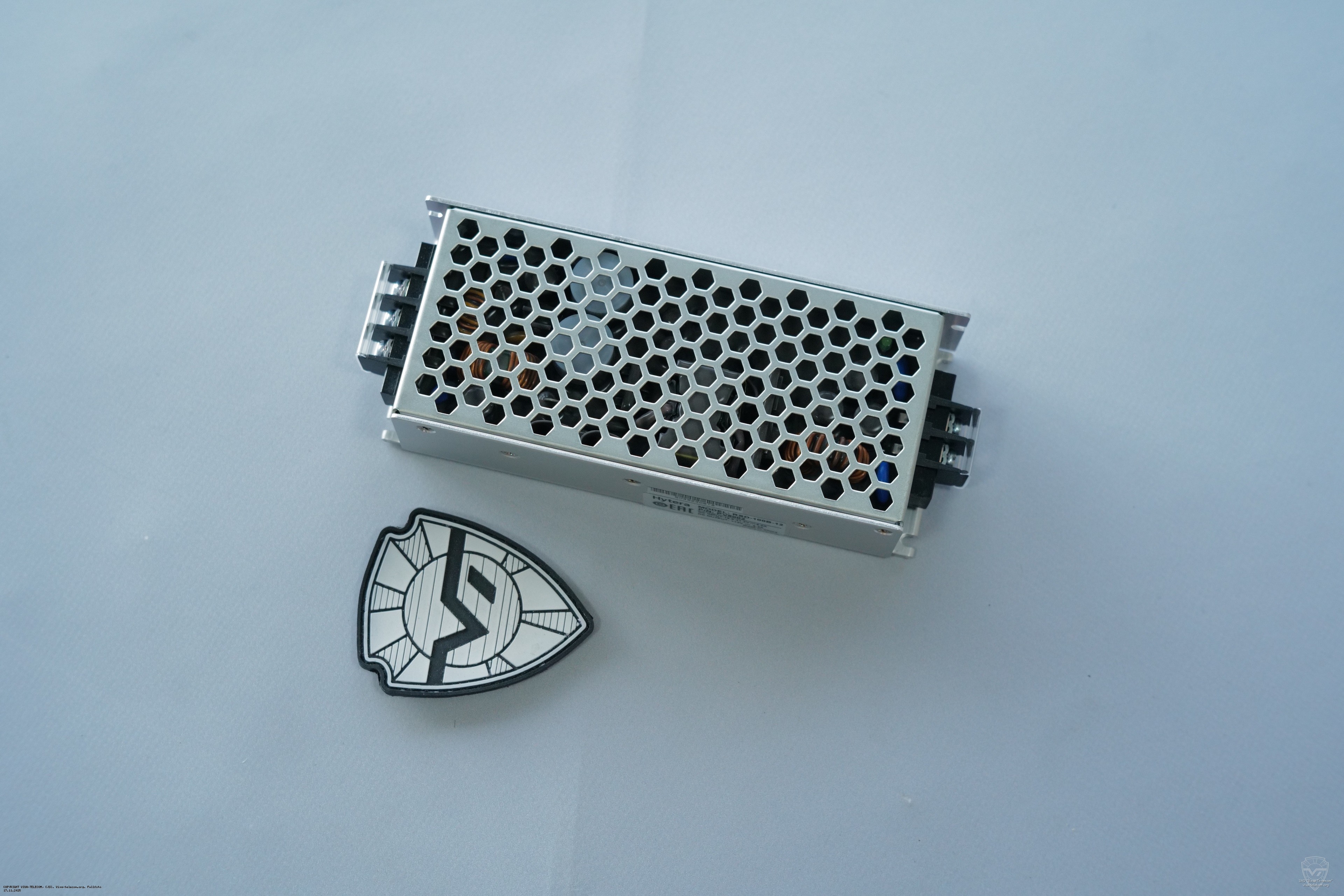 ������������ ��������������� Hytera PV8002