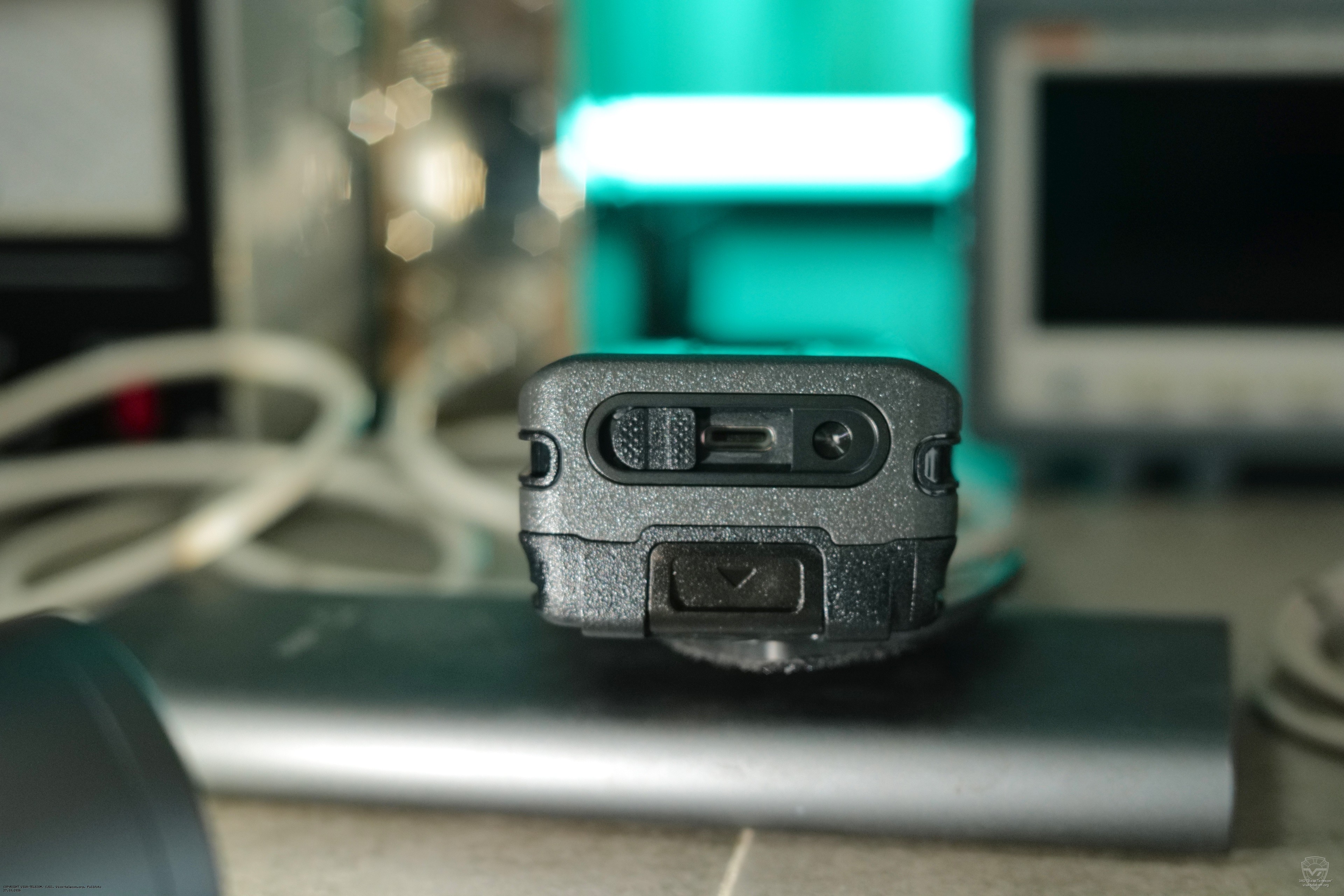 Порт USB радиостанции Hytera SFR985. Hytera SFR985 Порт USB радиостанции Hytera SFR985