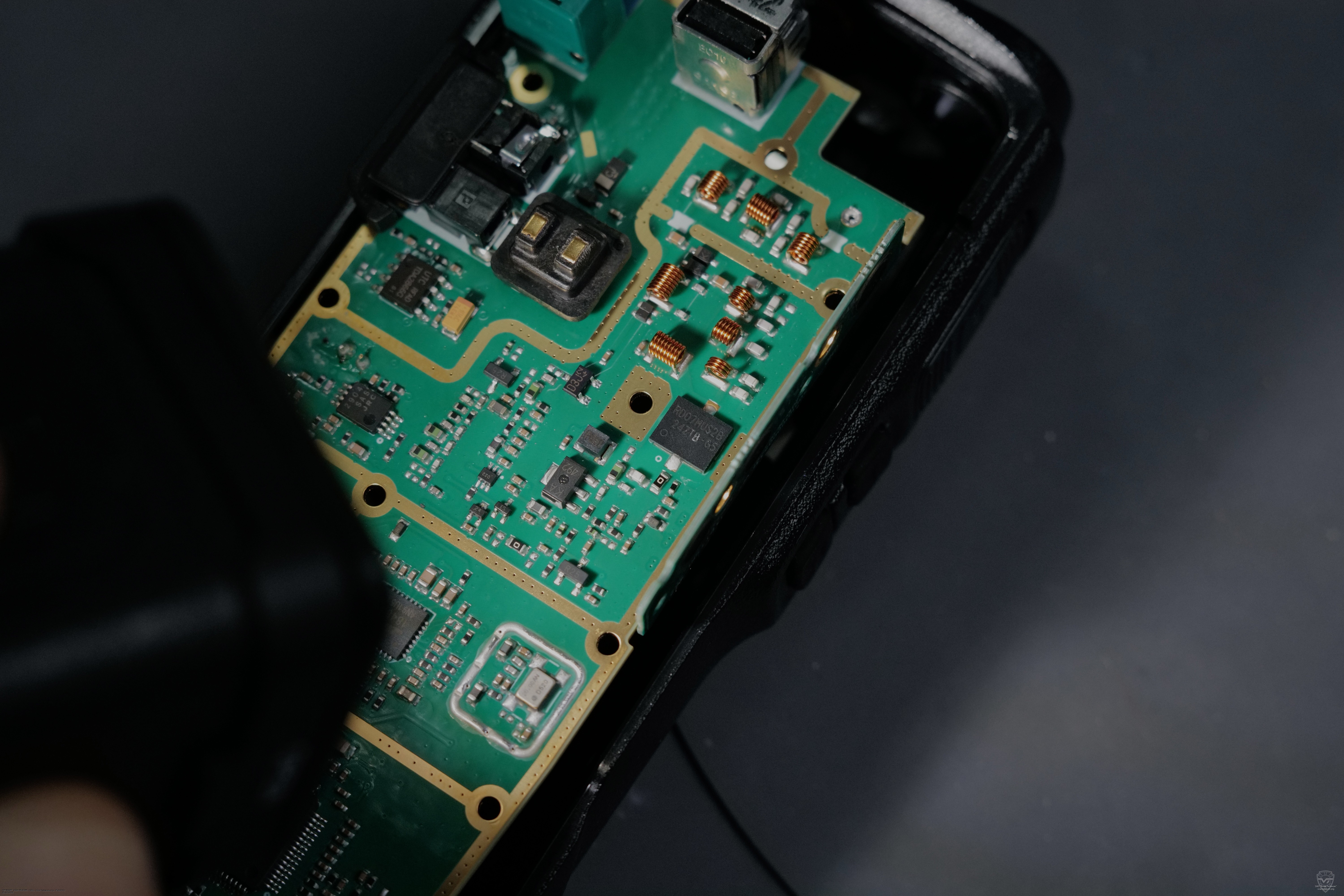 Выходной транзистор радиостанции Hytera TC-508 v2025. Hytera TC-508 Выходной транзистор радиостанции Hytera TC-508 v2025