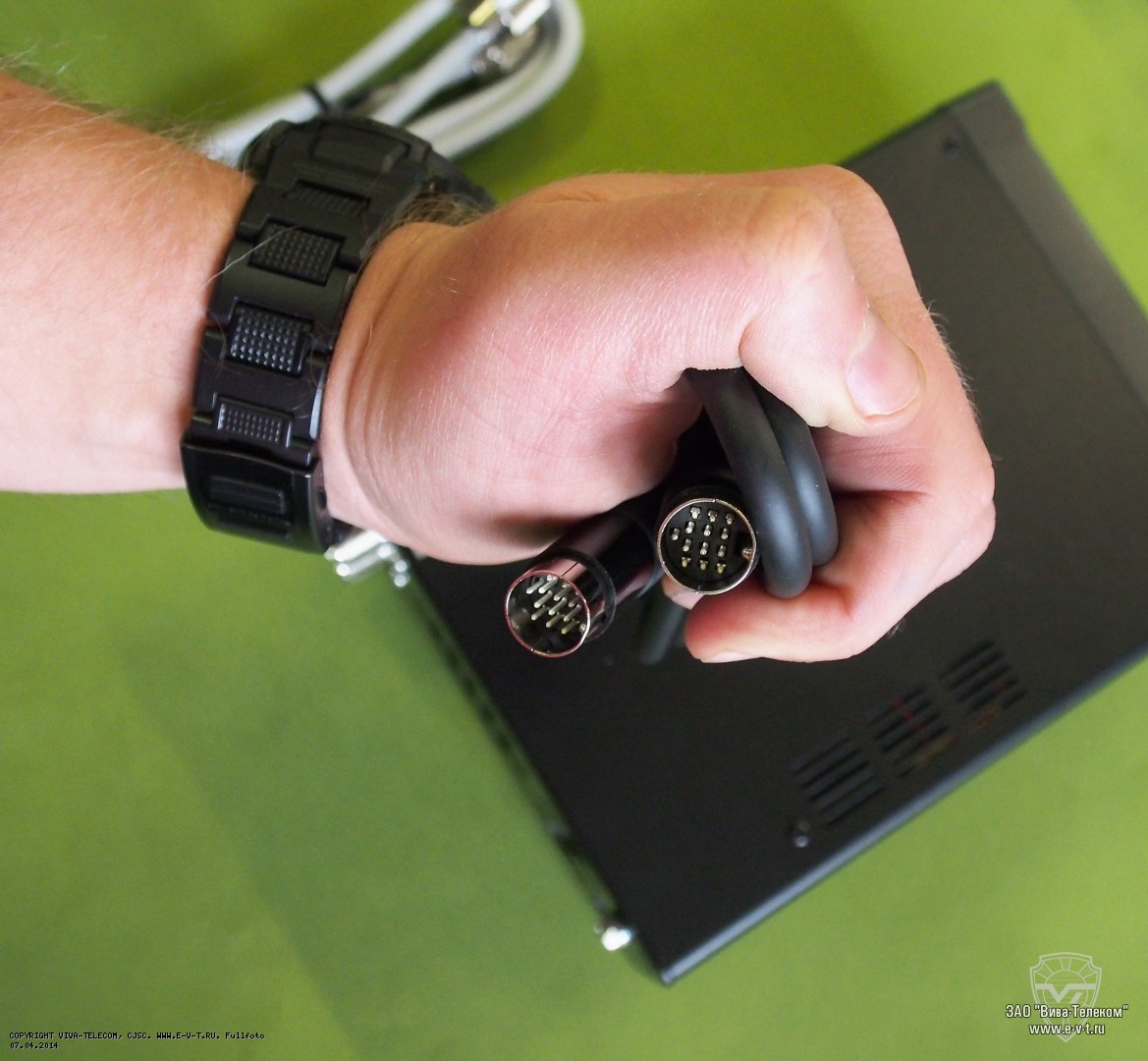 Кабель для подключения тюнера Icom AT-180. Icom AT-180 Кабель для подключения тюнера Icom AT-180