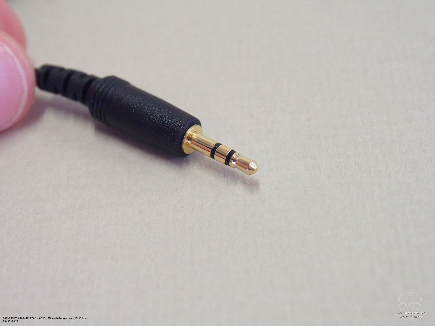 ������ ��������� Icom HS-97