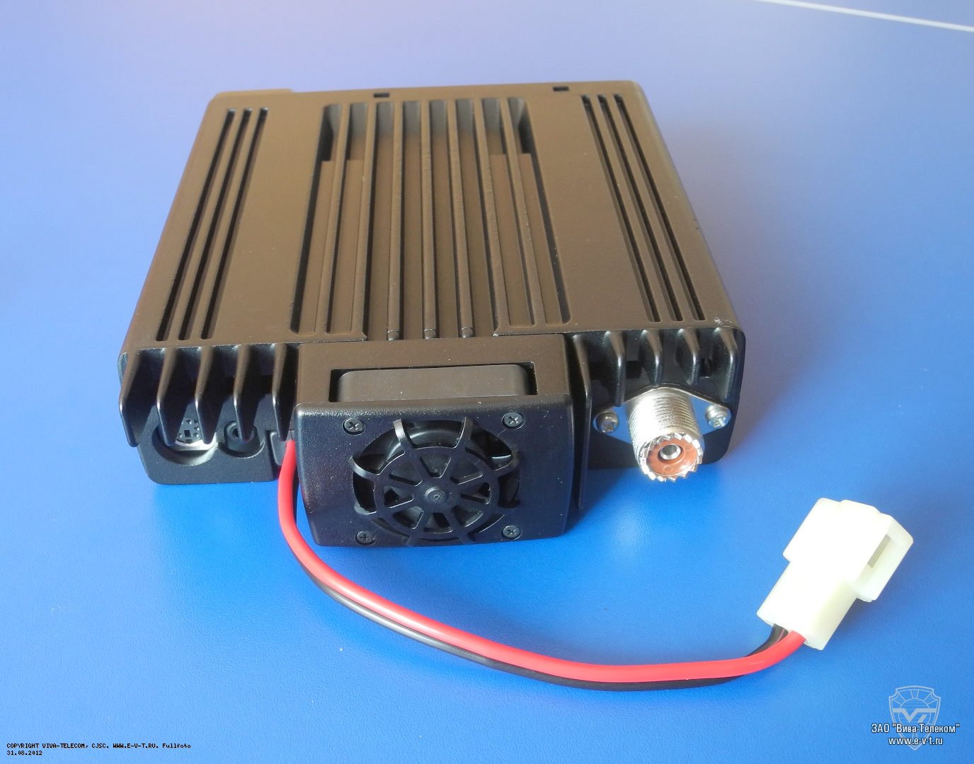 ��� ����� Icom IC-208H �����